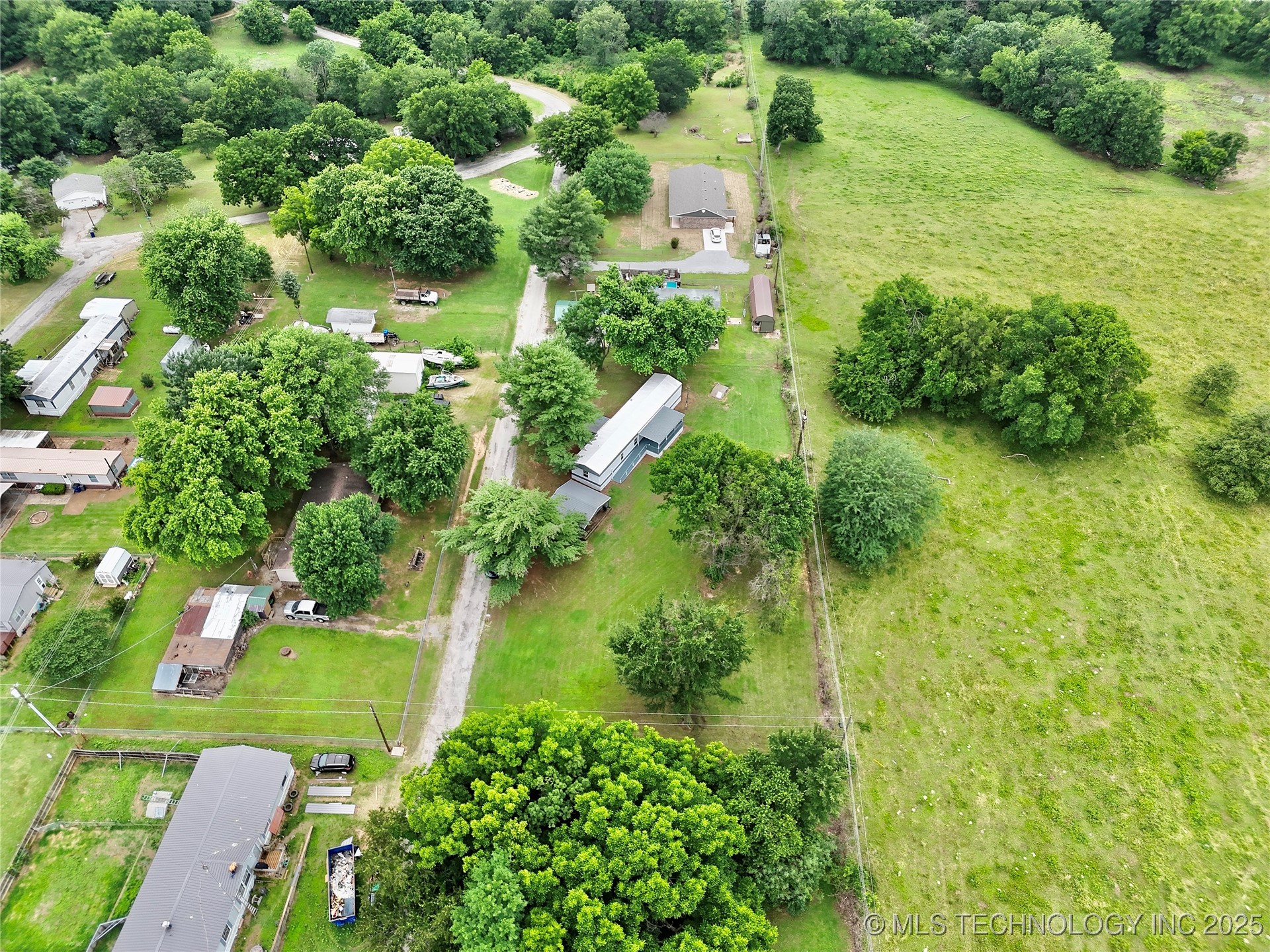 441210 Hillcrest Drive Property Photo 48