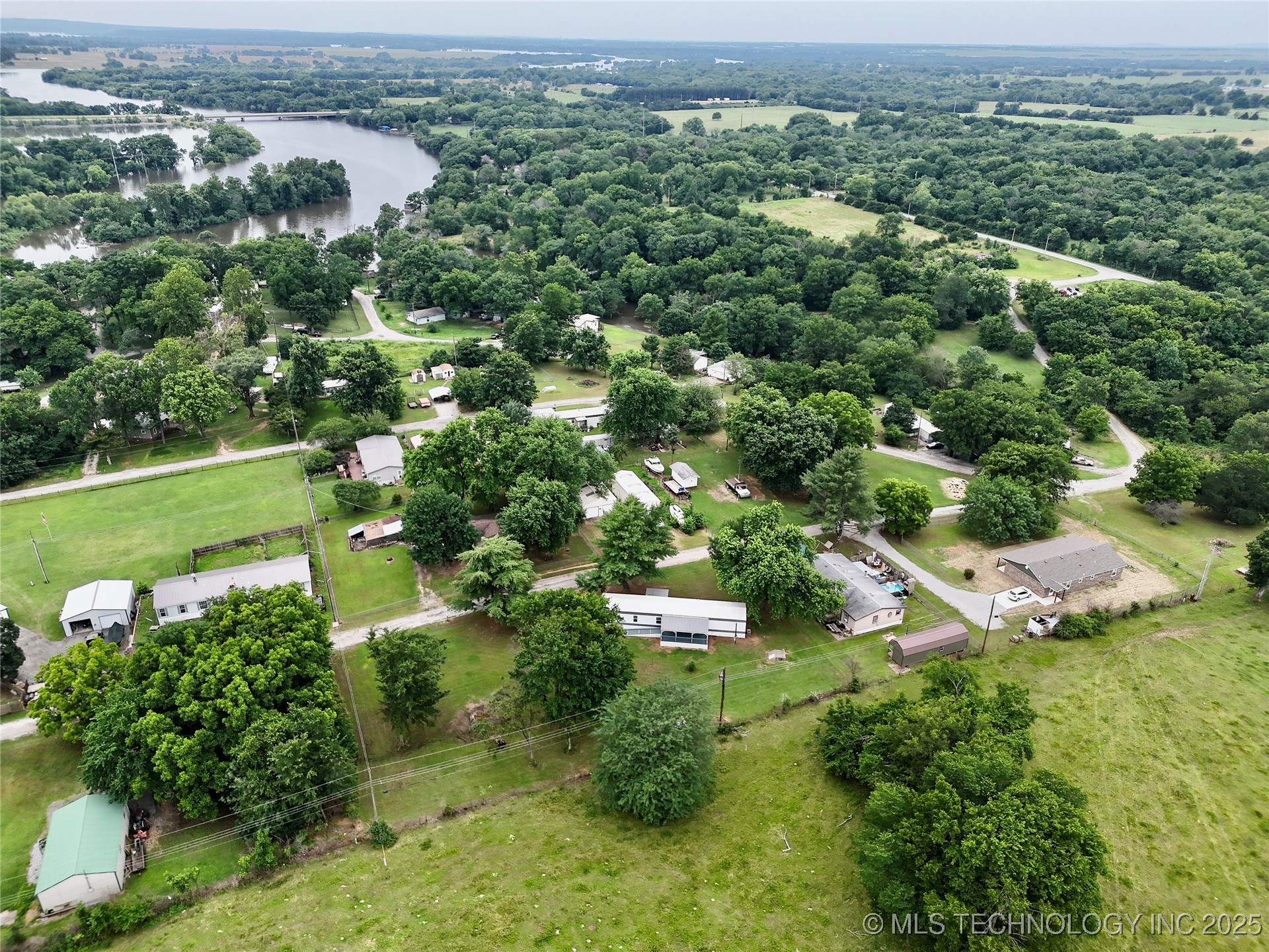 441210 Hillcrest Drive Property Photo 49