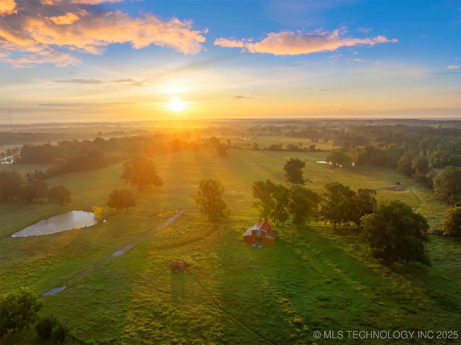 800 N Denison Road Property Photo 7