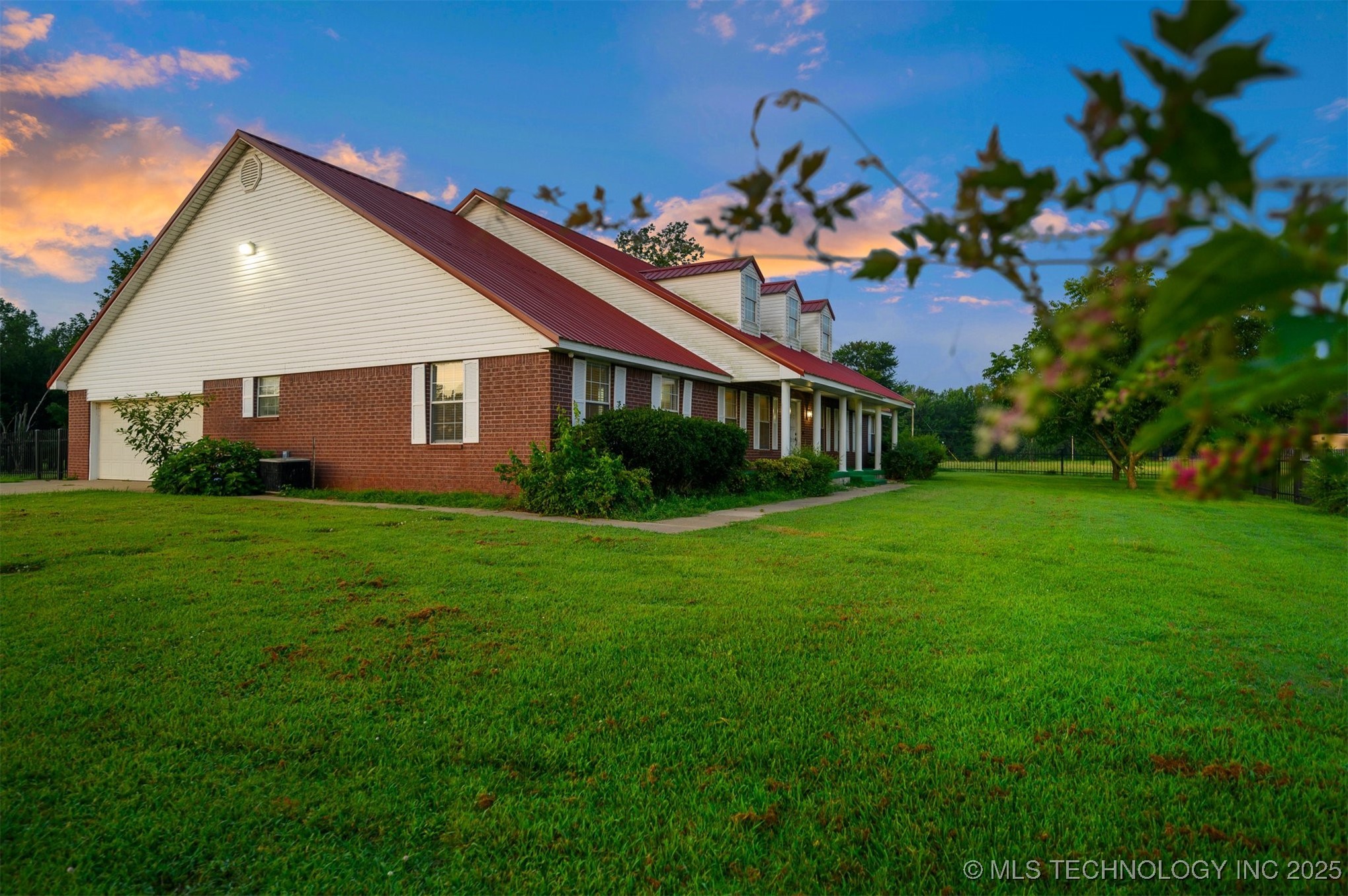 800 N Denison Road Property Photo 19