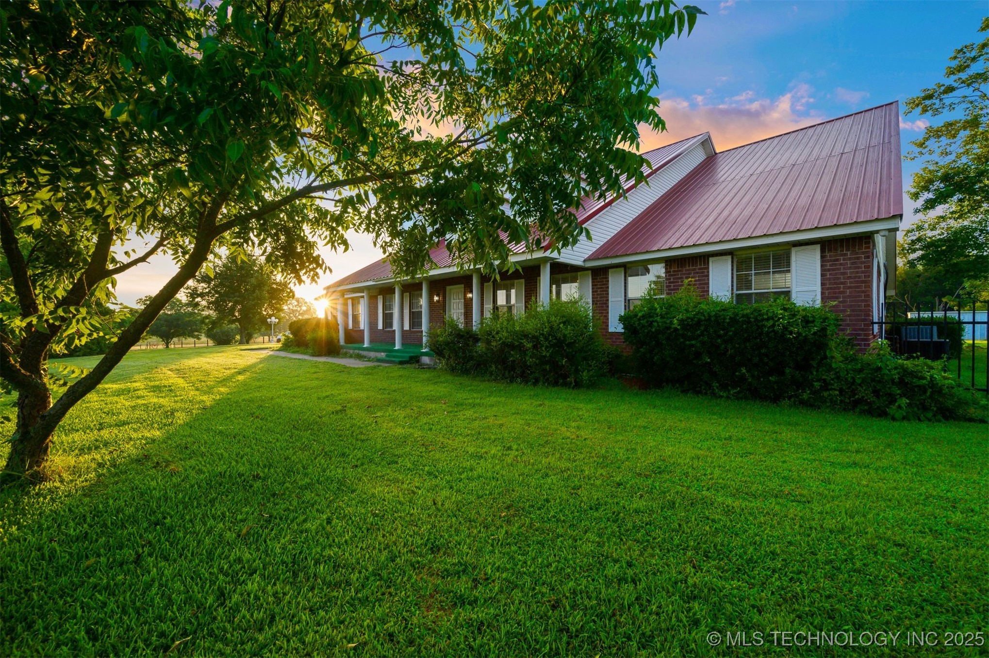 800 N Denison Road Property Photo 21