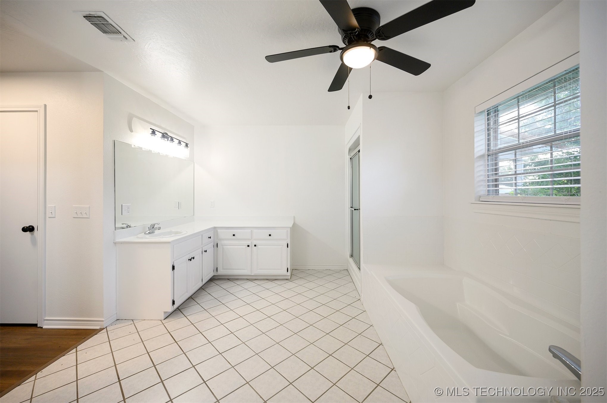 800 N Denison Road Property Photo 65