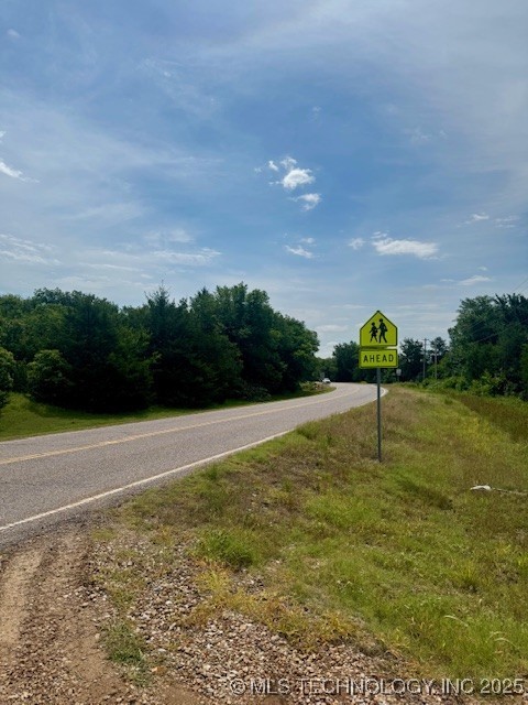 37 Red Bird Lane Property Photo 13