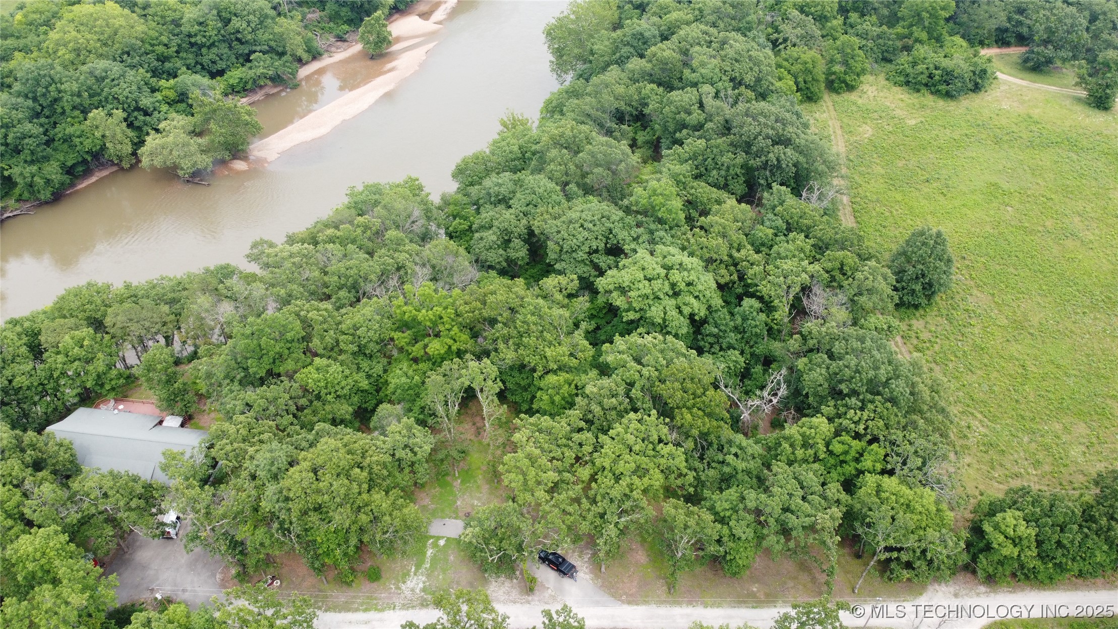 0000 S 637 Road Property Photo 6