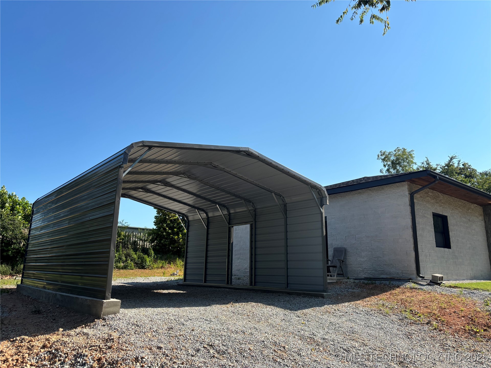 1616 Battle Drive Property Photo 2