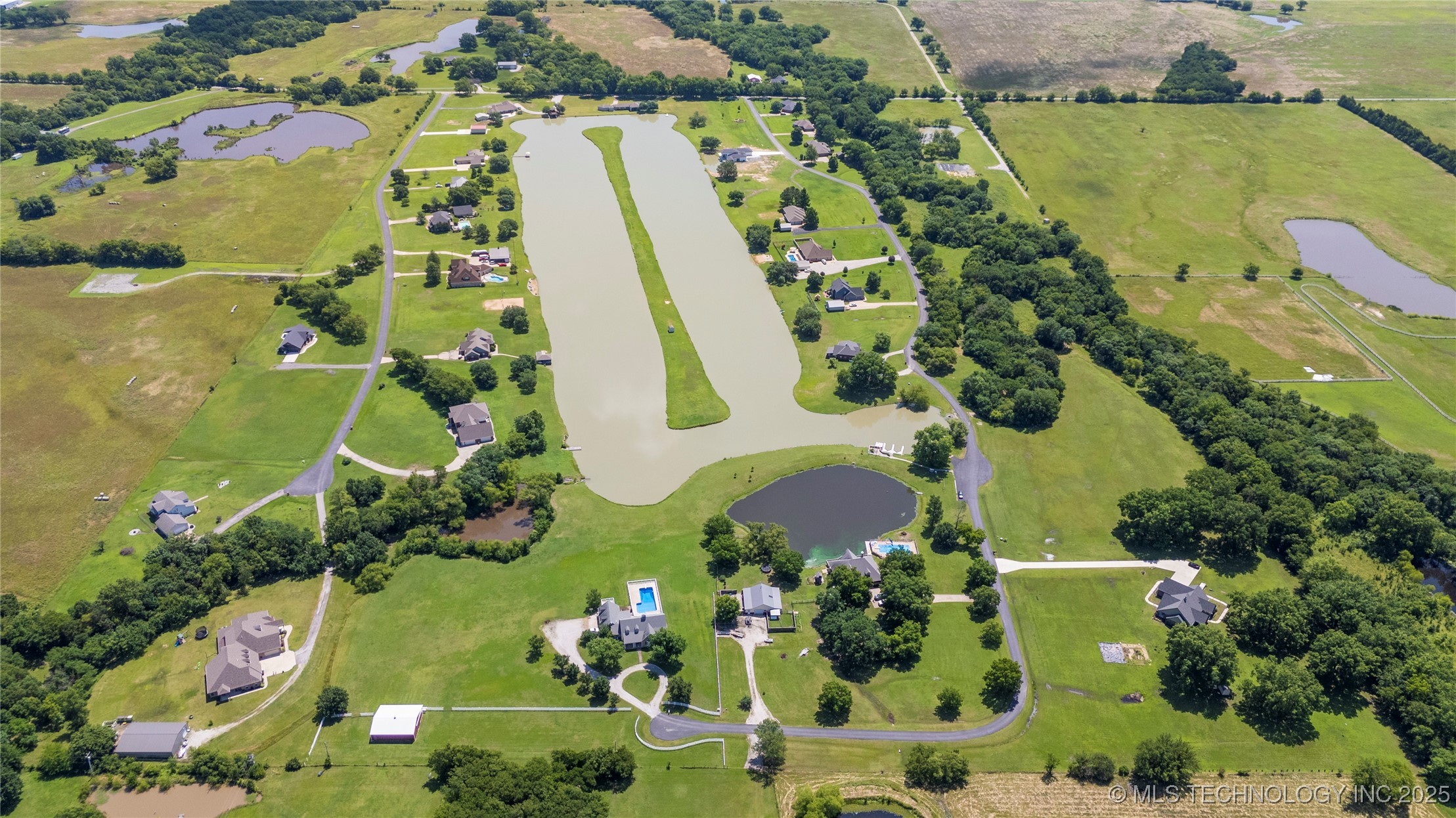 5544 Lake Drive Property Photo 29