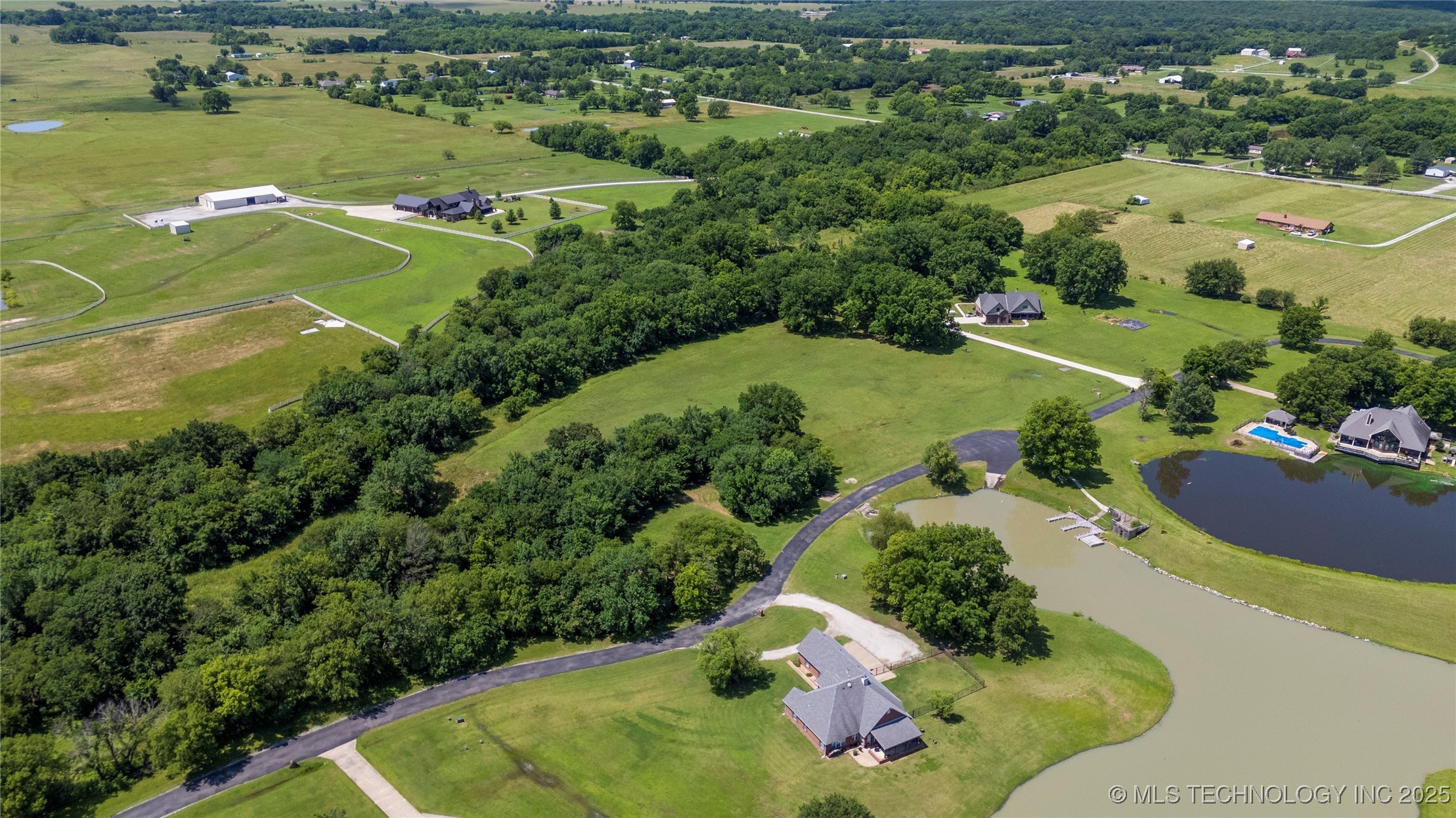 5544 Lake Drive Property Photo 36