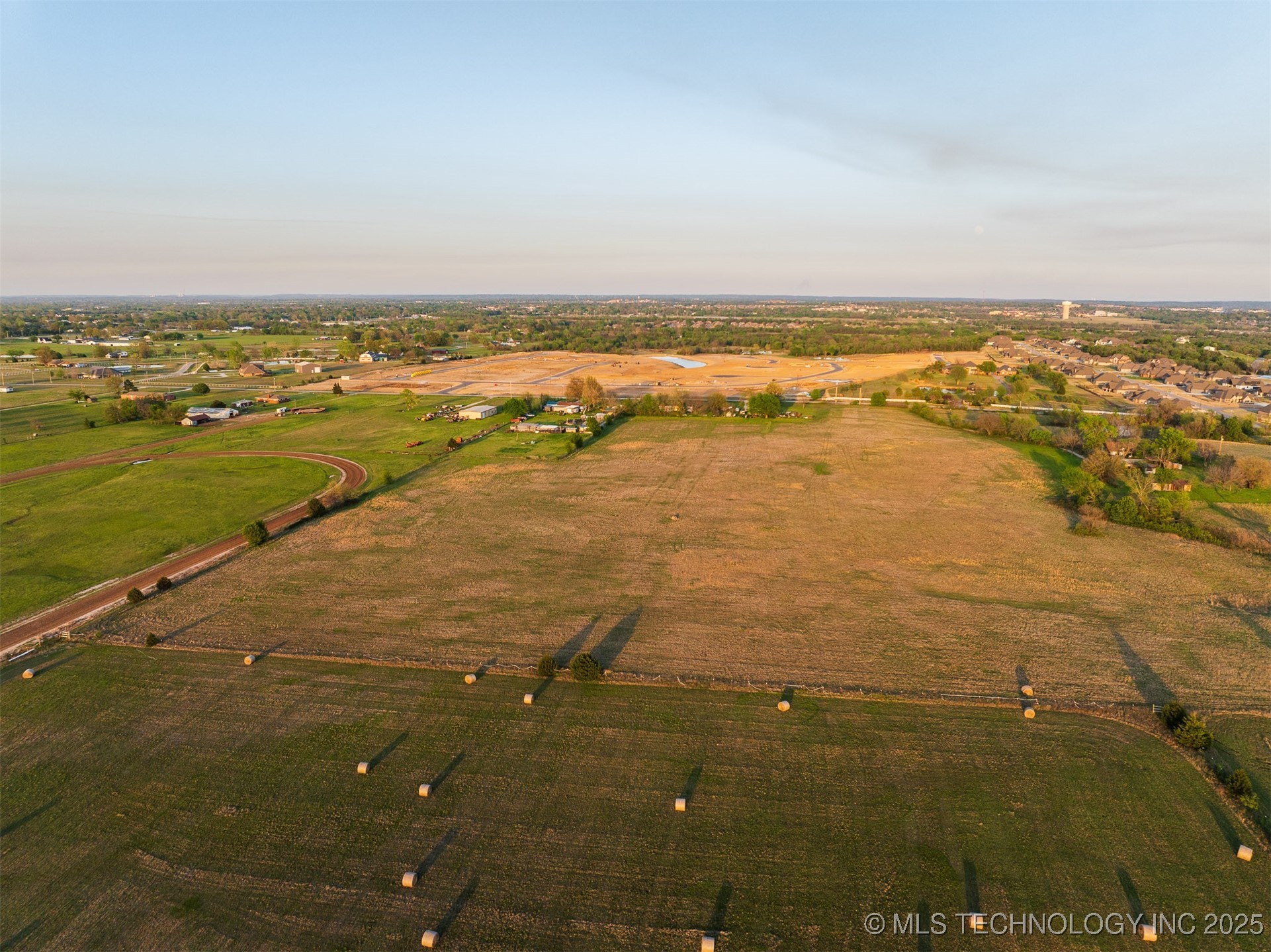 1 N Memorial Drive Property Photo 19