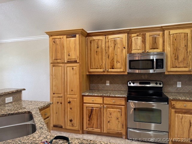 9 Arrowhead Property Photo 17