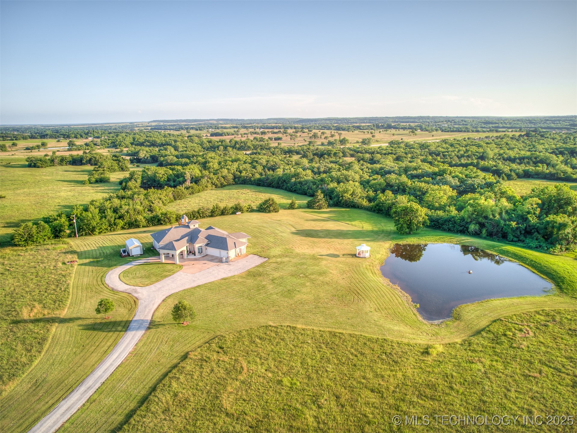 353800 E 5400 Road Property Photo 1