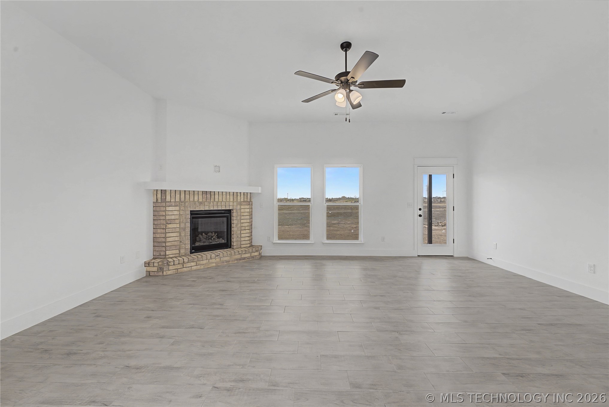 6025 N 28th Street Property Photo 23