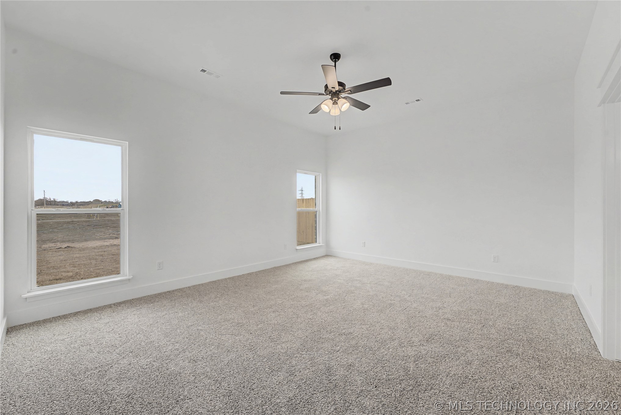 6025 N 28th Street Property Photo 25