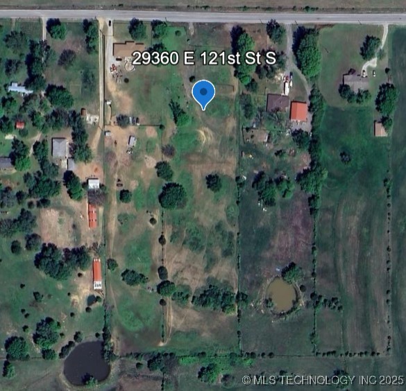 29360 E 121st Street S Property Photo 2