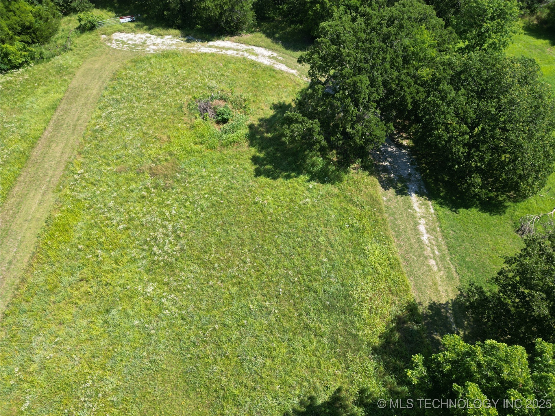 138 Tanglewood Court Property Photo 1