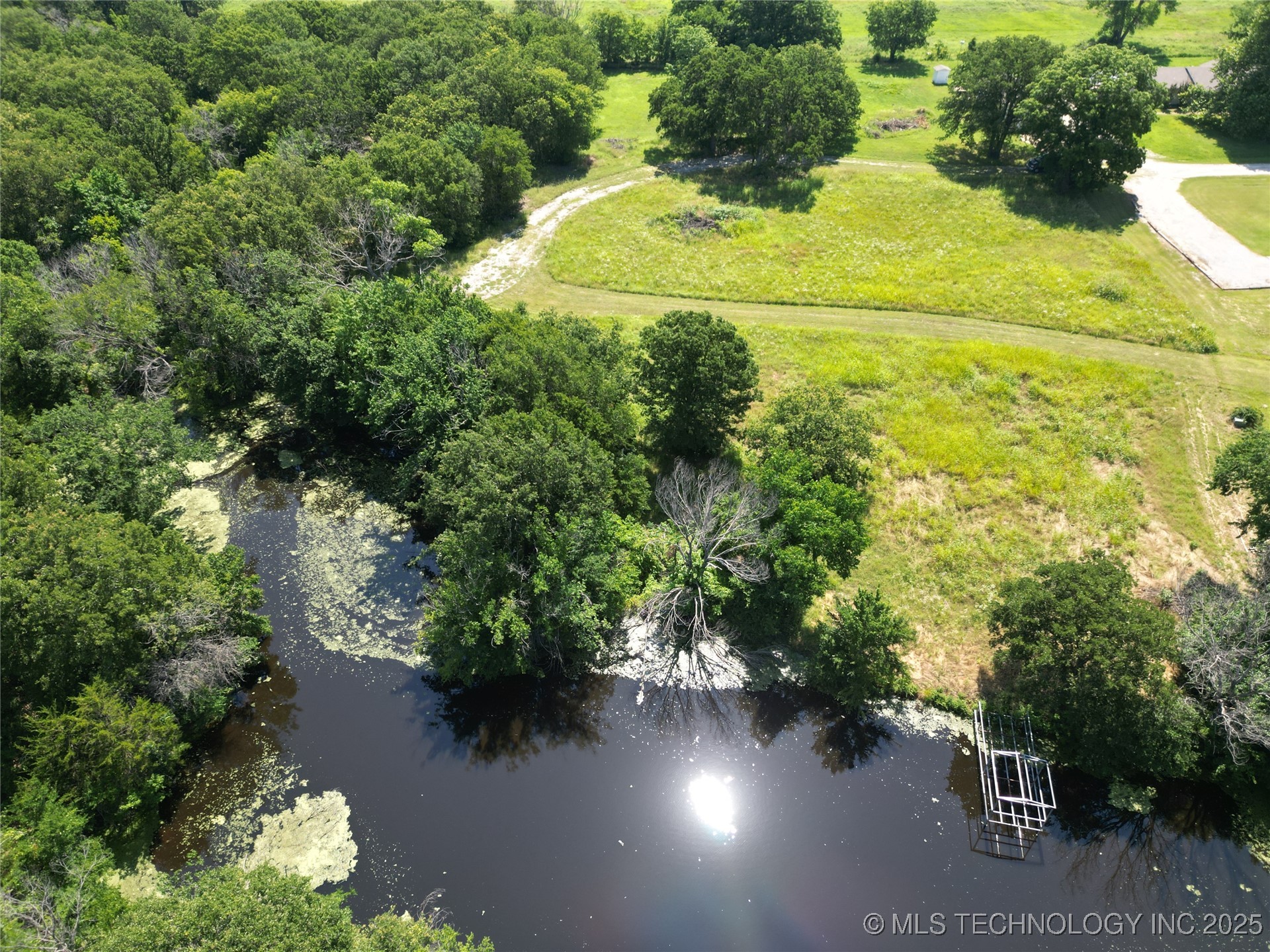 138 Tanglewood Court Property Photo 7
