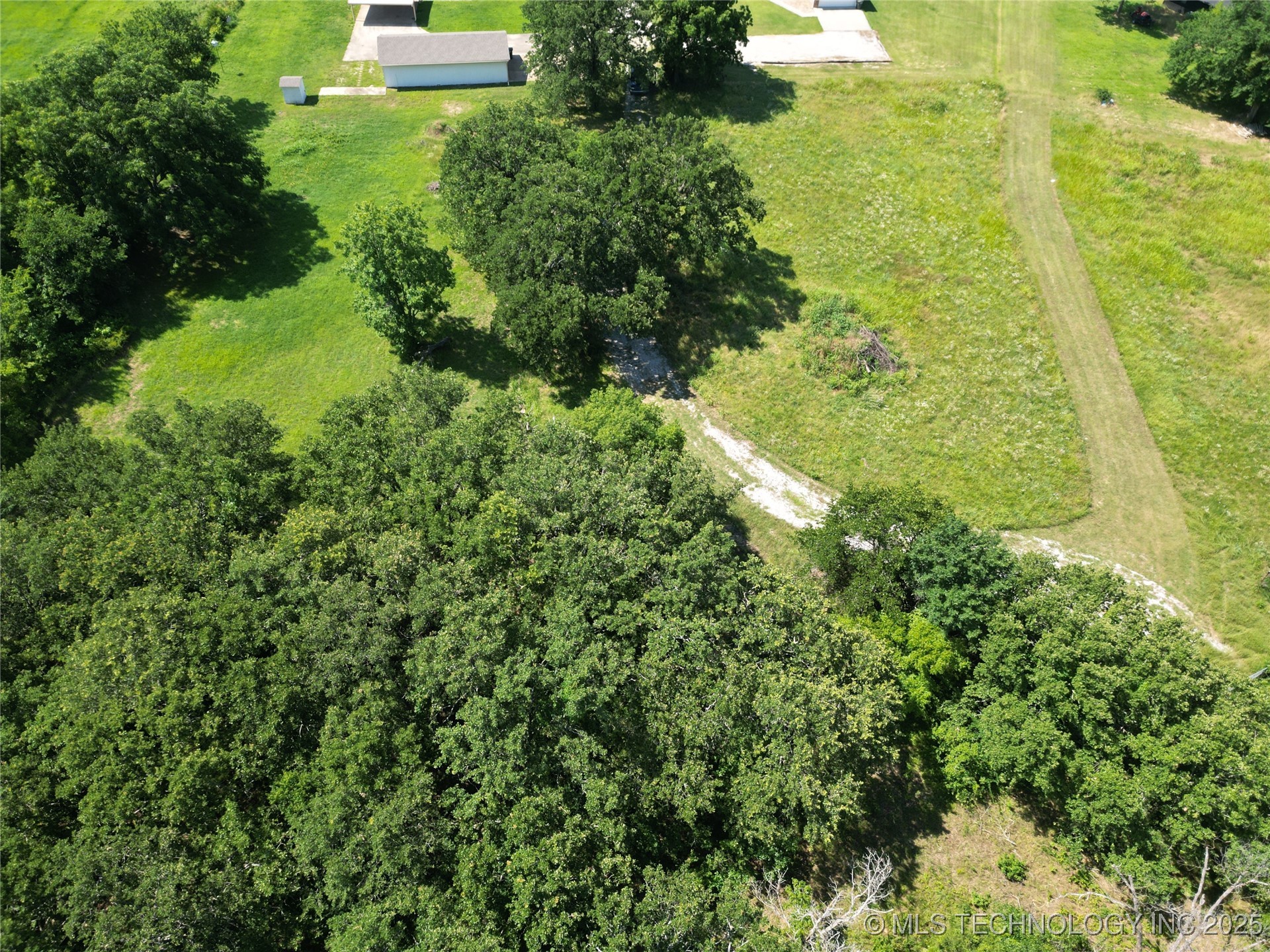 138 Tanglewood Court Property Photo 9