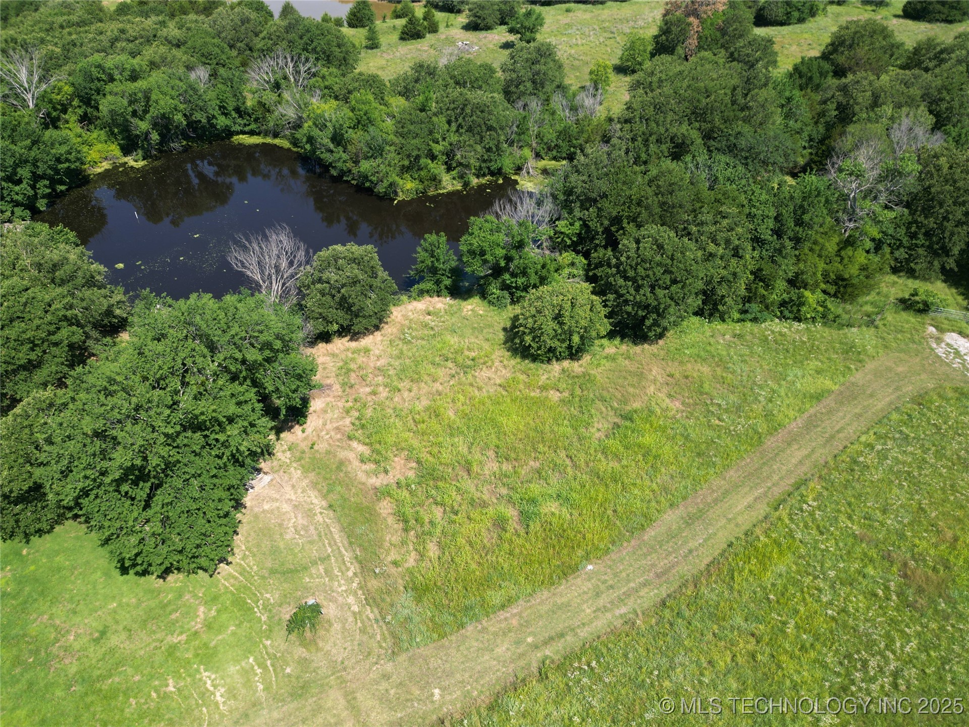 138 Tanglewood Court Property Photo 12