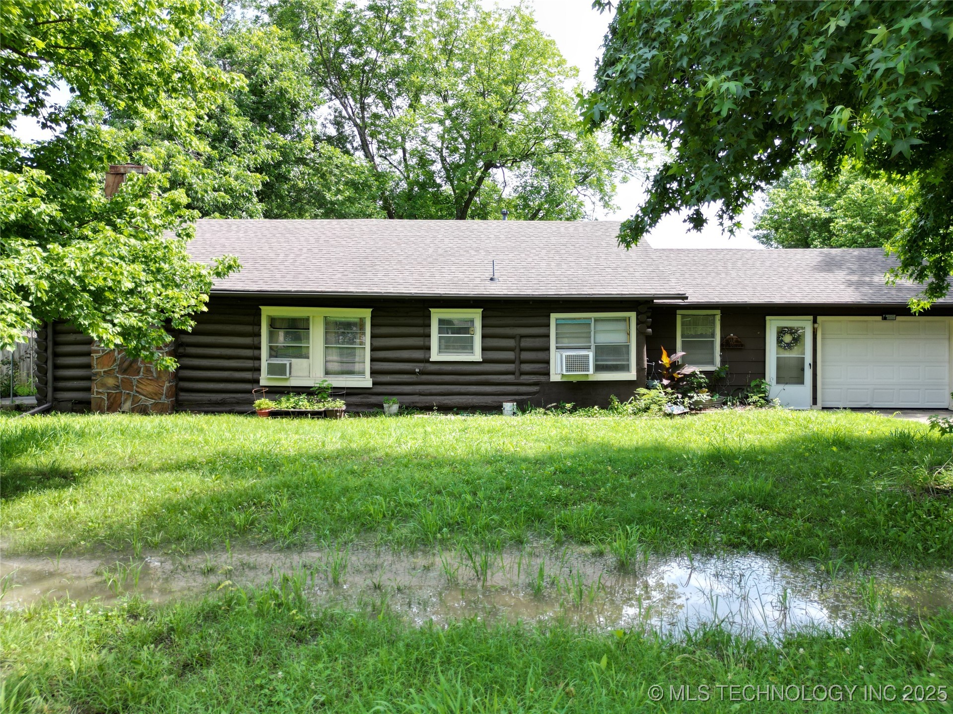 401 S Broadway Property Photo 3