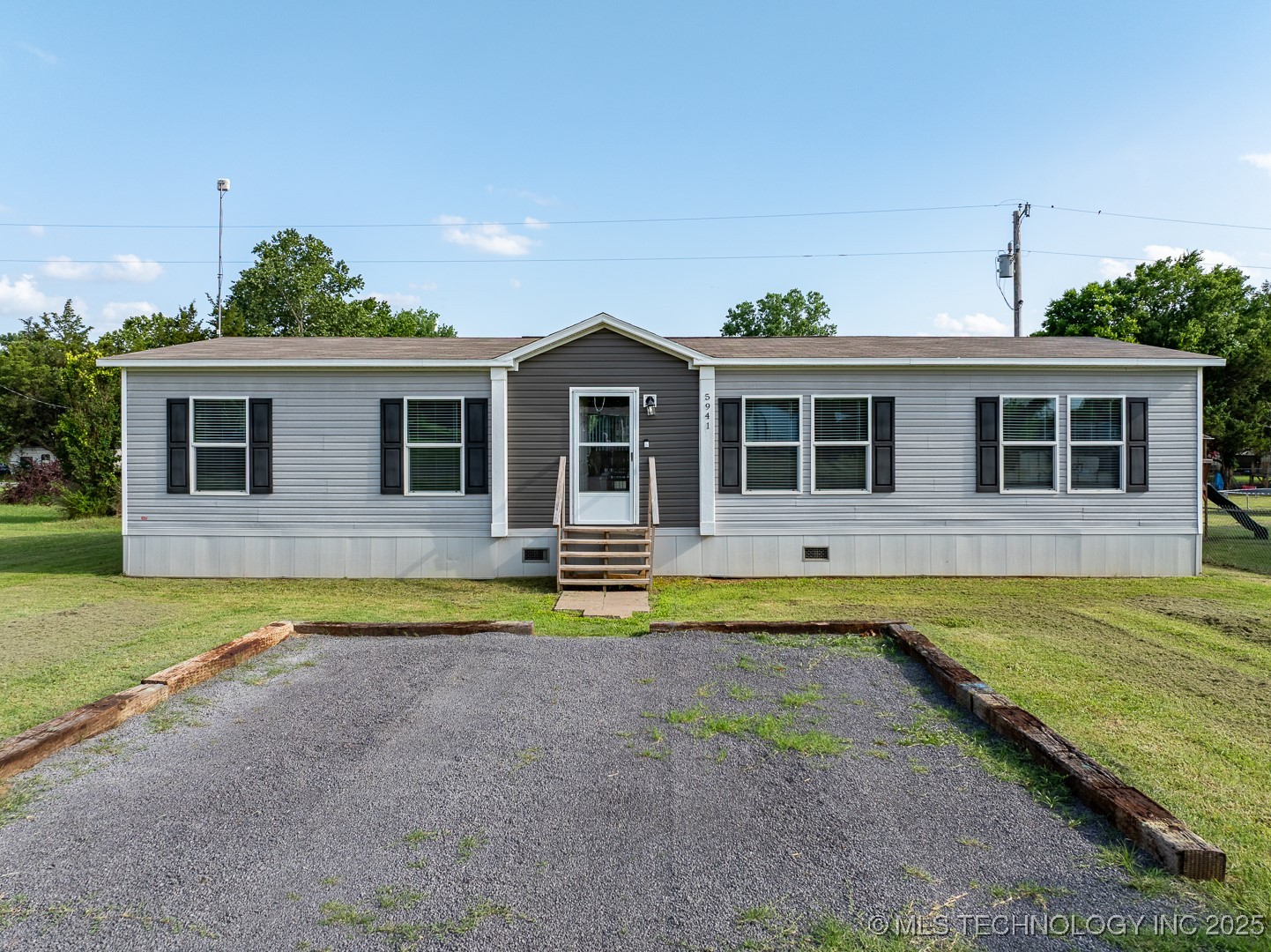 5941 Feather Street Property Photo 1