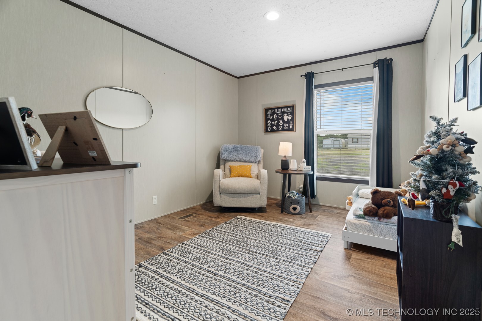 5941 Feather Street Property Photo 20