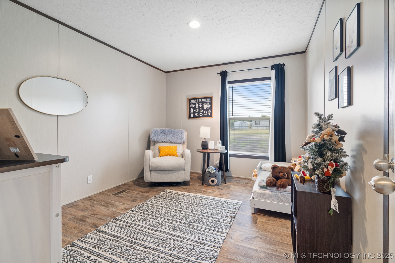 5941 Feather Street Property Photo 26