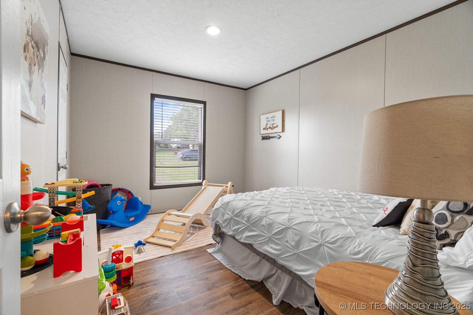 5941 Feather Street Property Photo 27