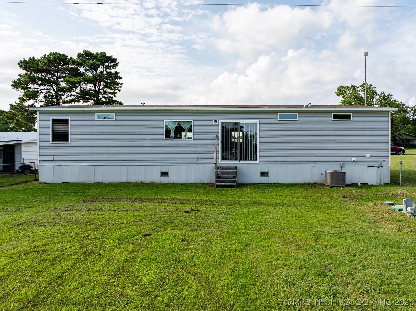 5941 Feather Street Property Photo 37