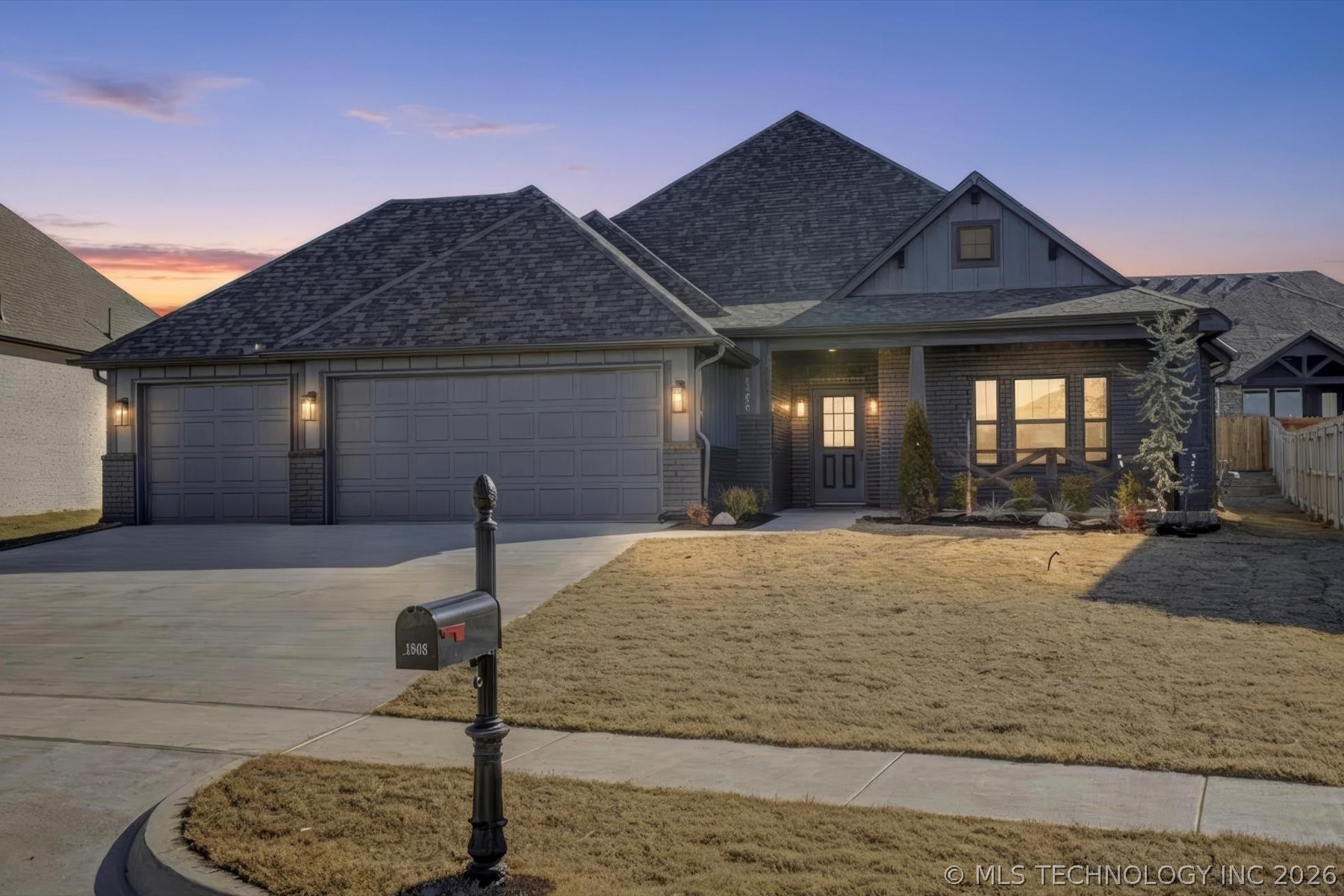 1505 N 71st Street Property Photo 2