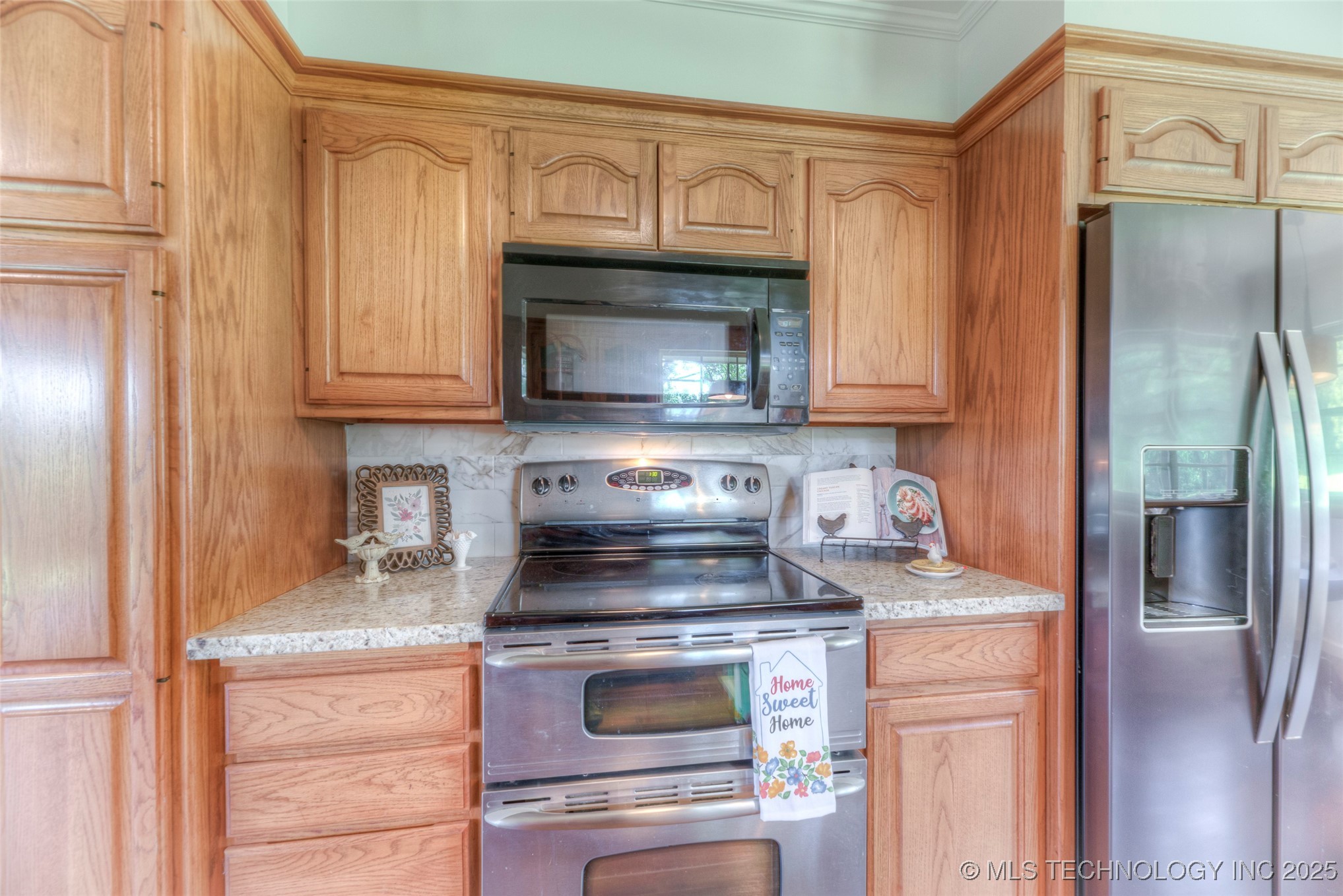 6540 W Edison Street Property Photo 11