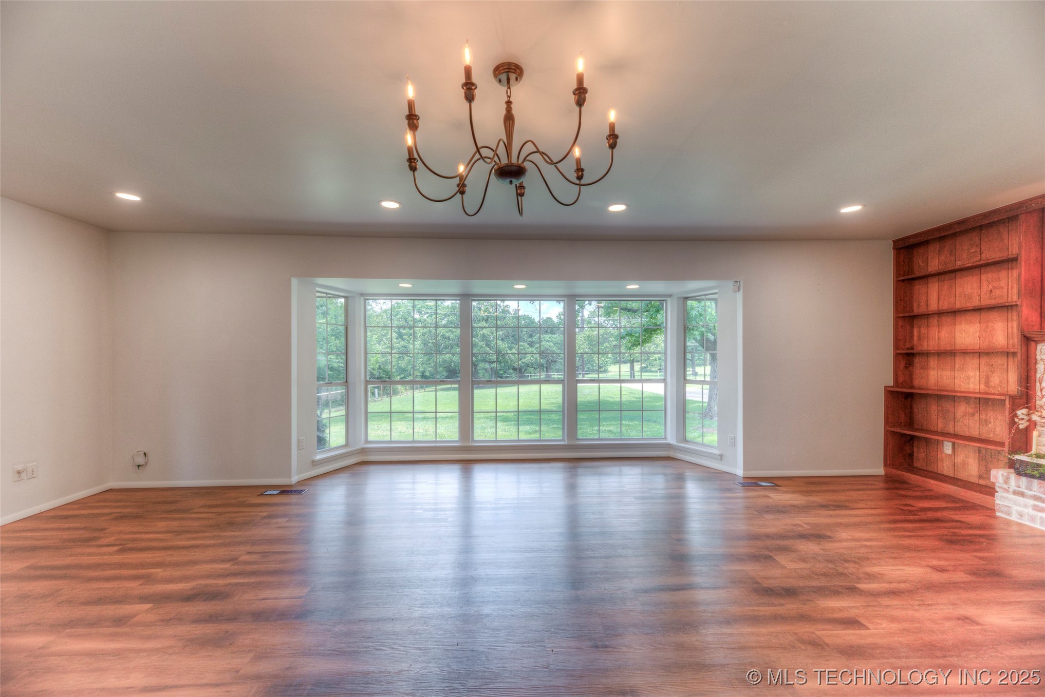 6540 W Edison Street Property Photo 20