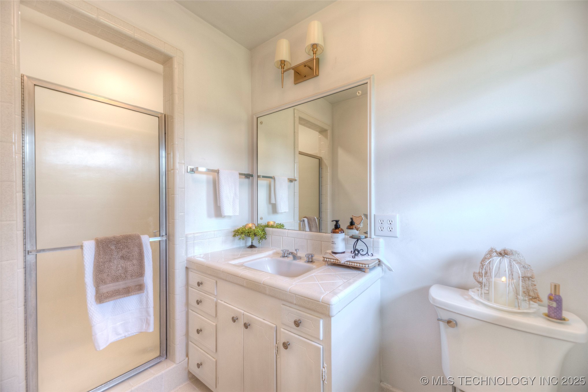 6540 W Edison Street Property Photo 27