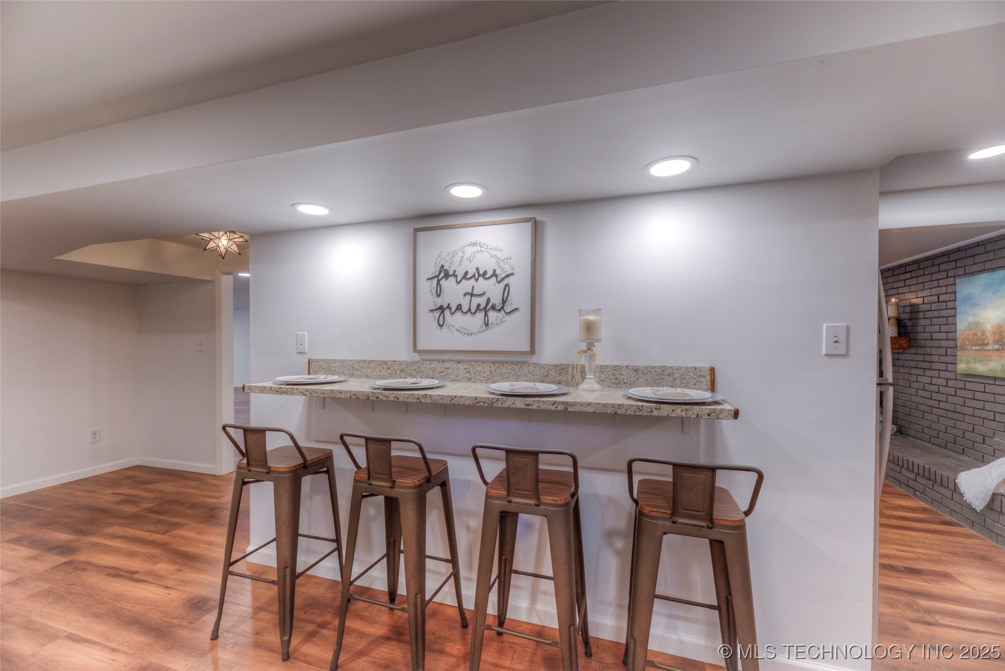 6540 W Edison Street Property Photo 29