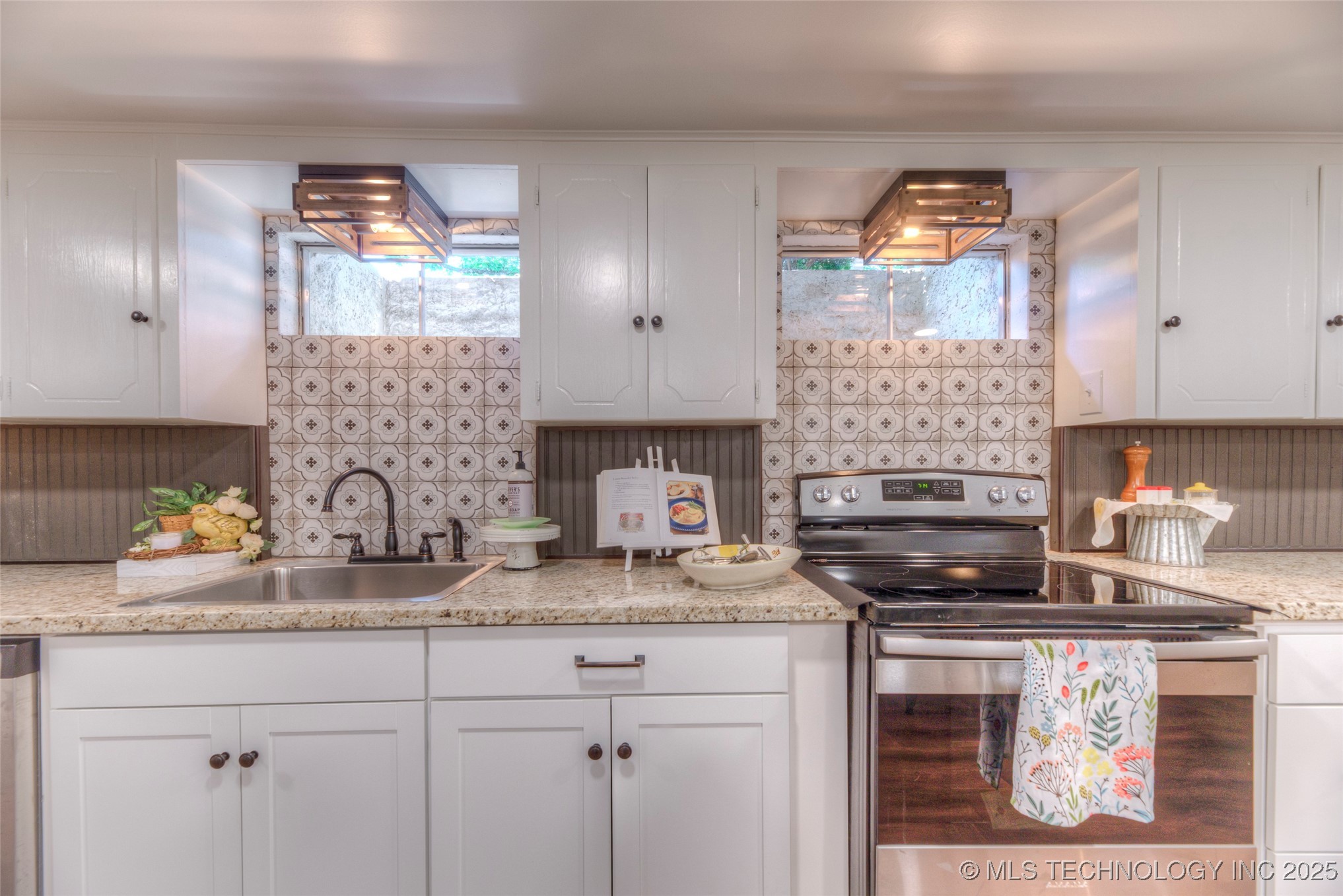 6540 W Edison Street Property Photo 31