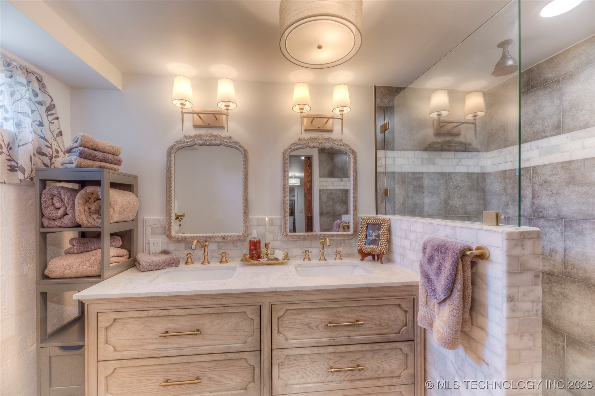 6540 W Edison Street Property Photo 42