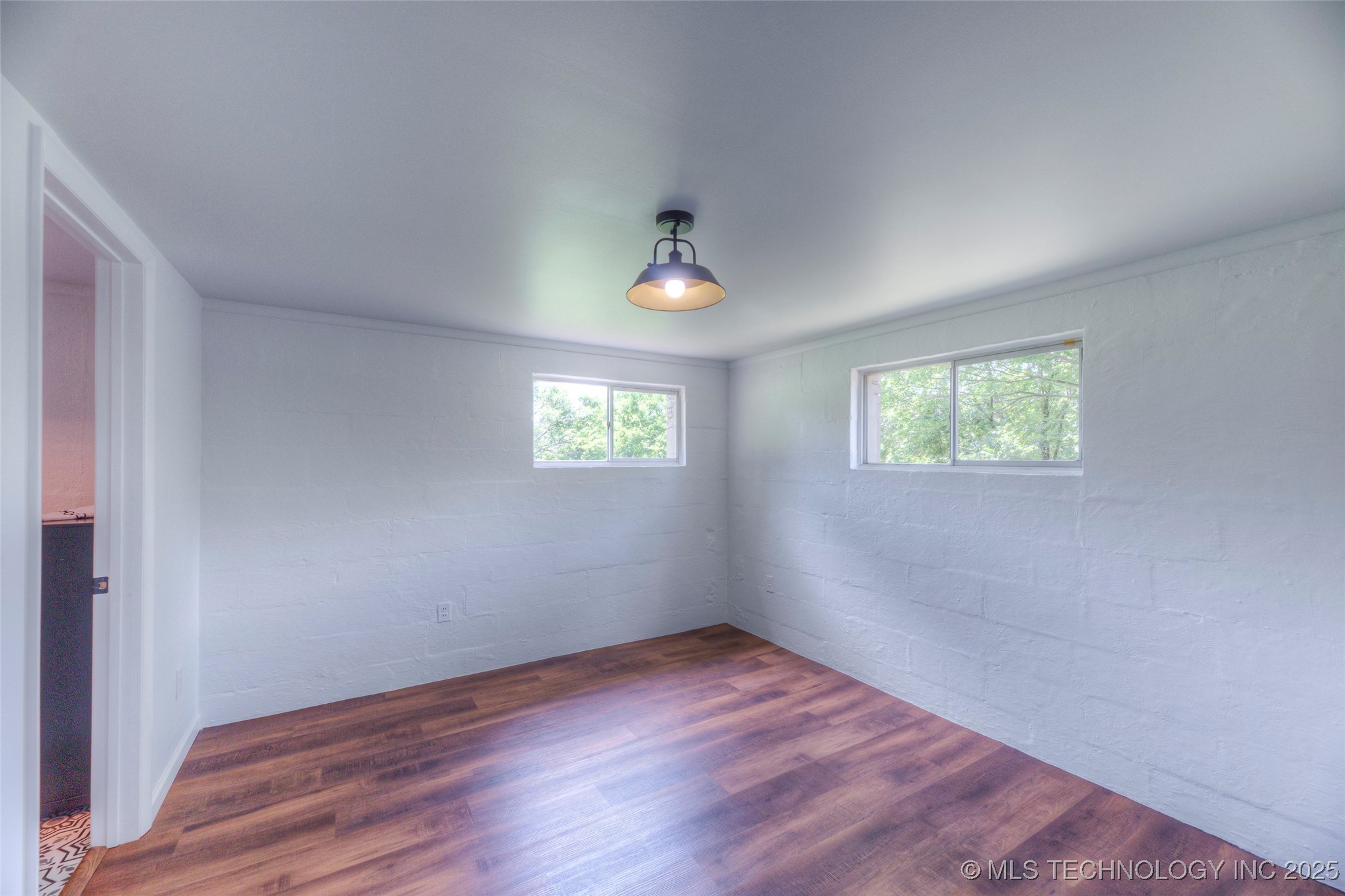 6540 W Edison Street Property Photo 48