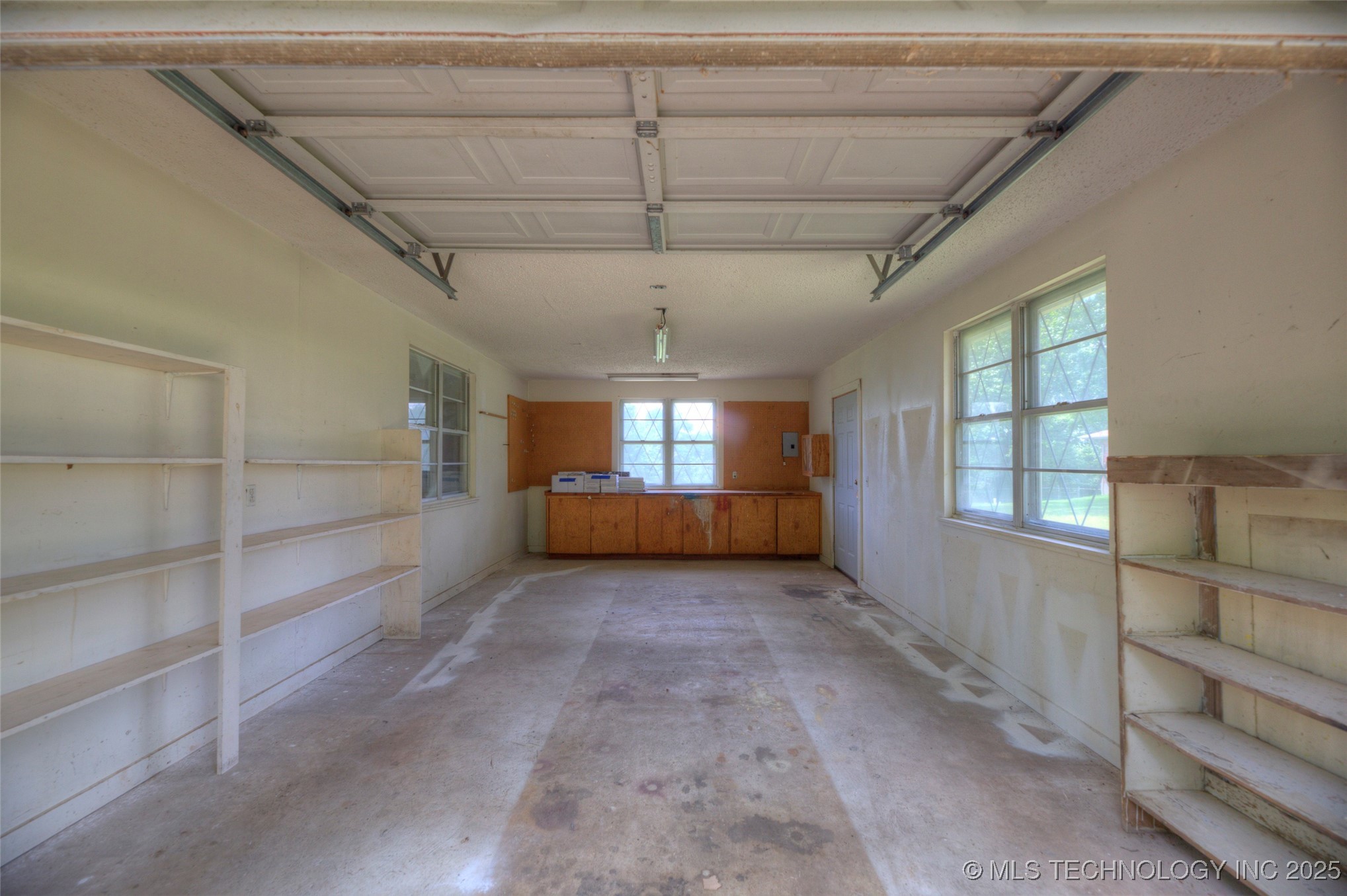 6540 W Edison Street Property Photo 58