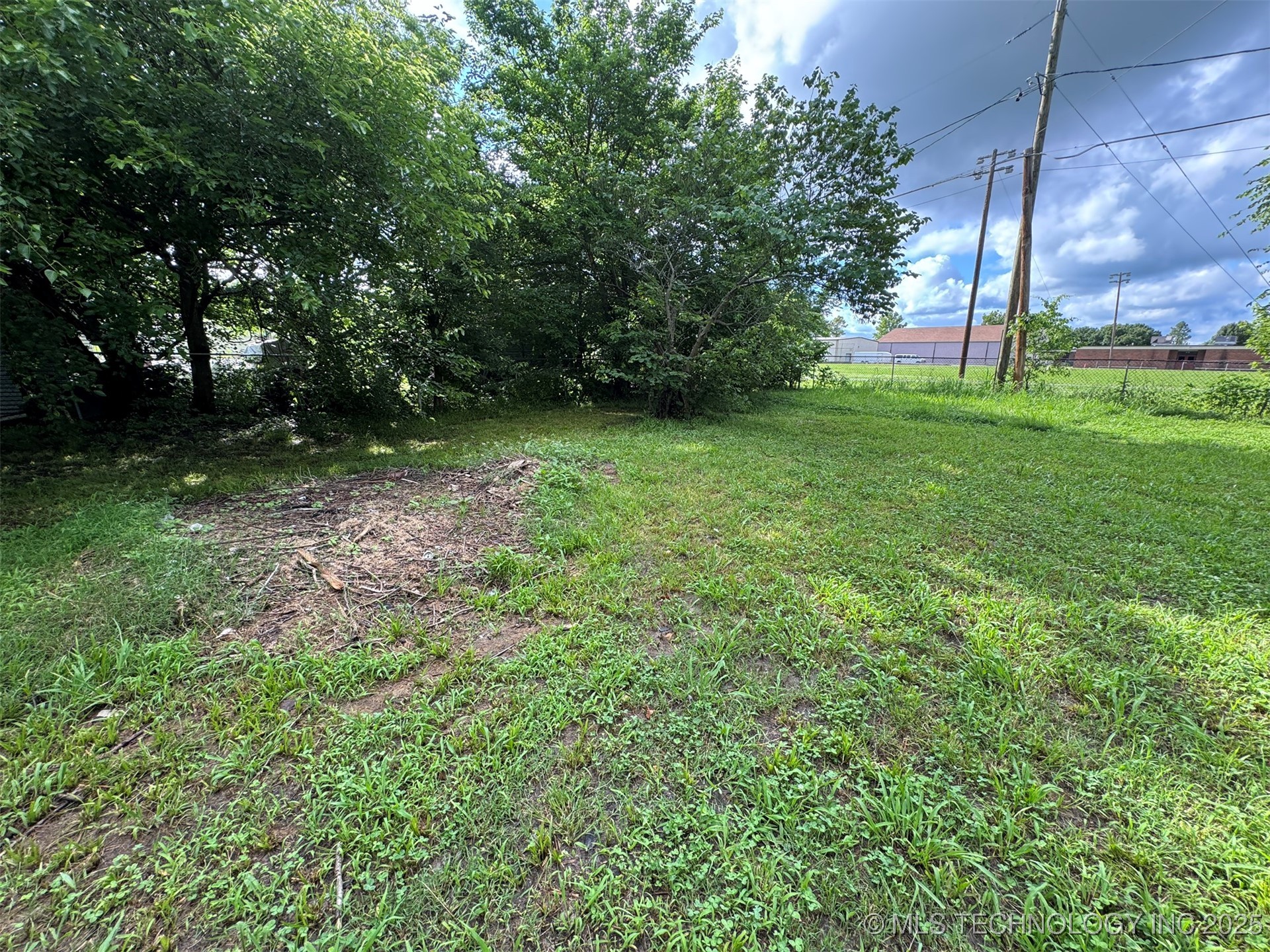 340 S Spruce Street Property Photo 17