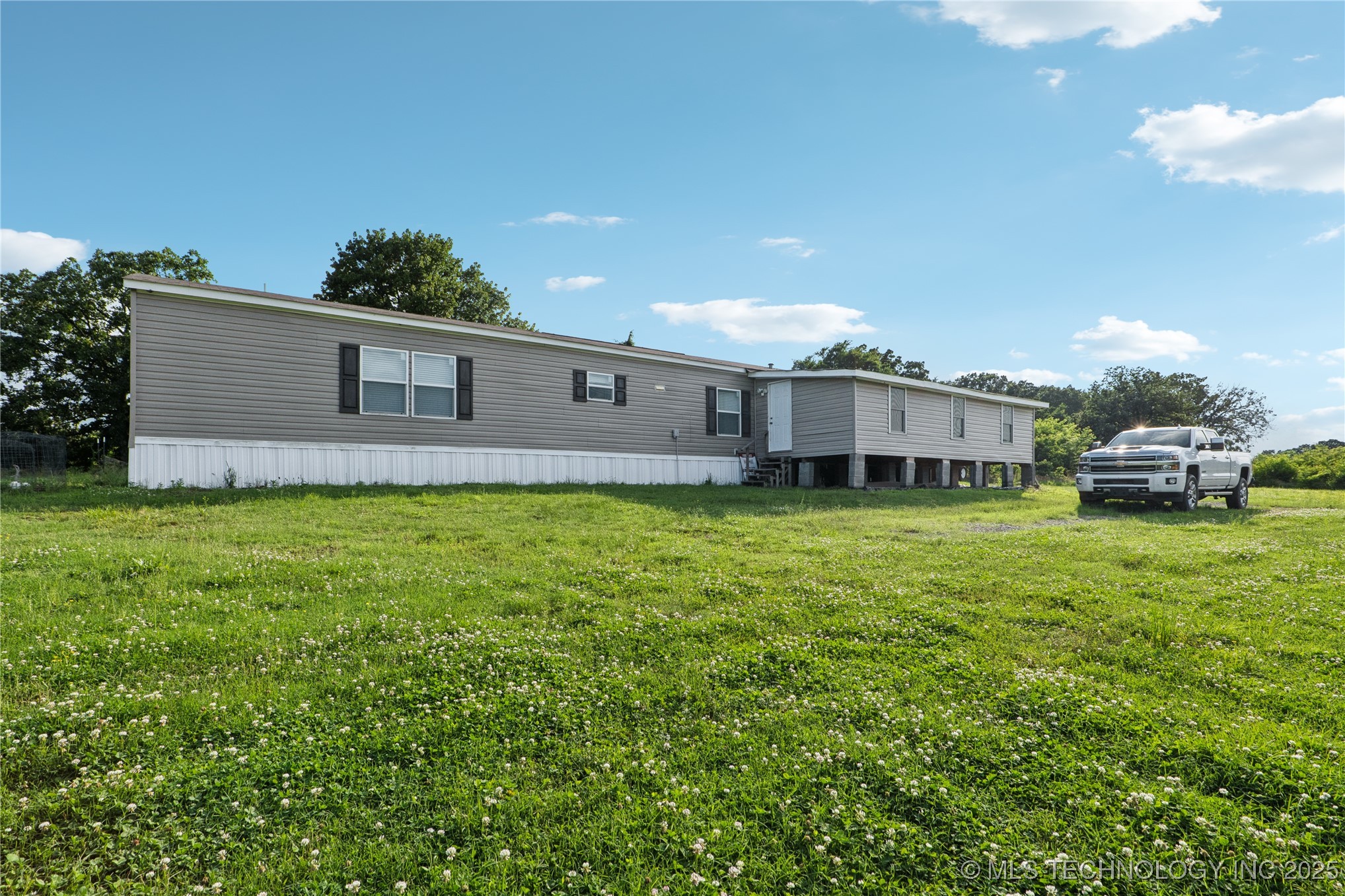 27291 370th Avenue Property Photo 3