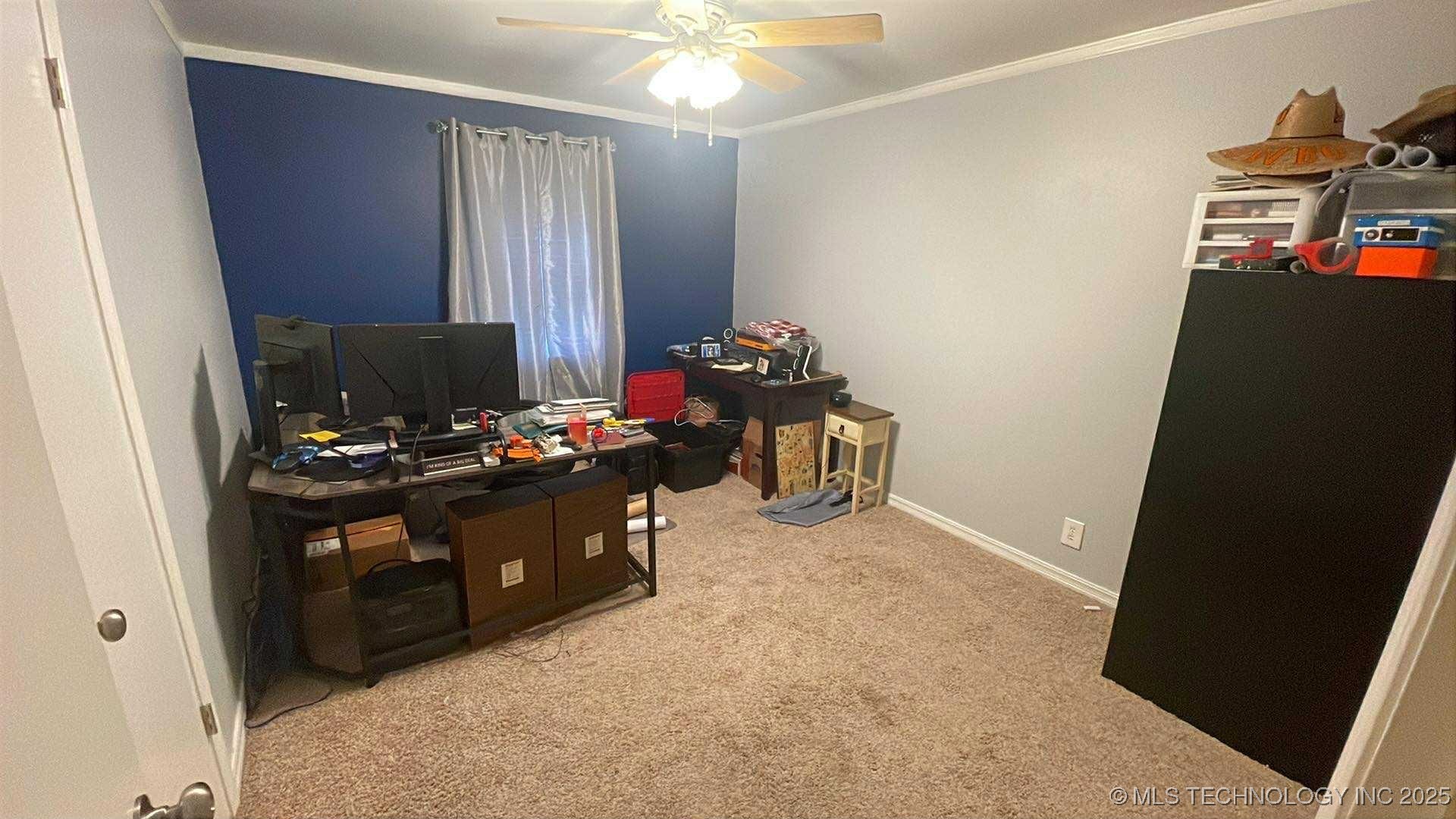 219 N Anthony Street Property Photo 13