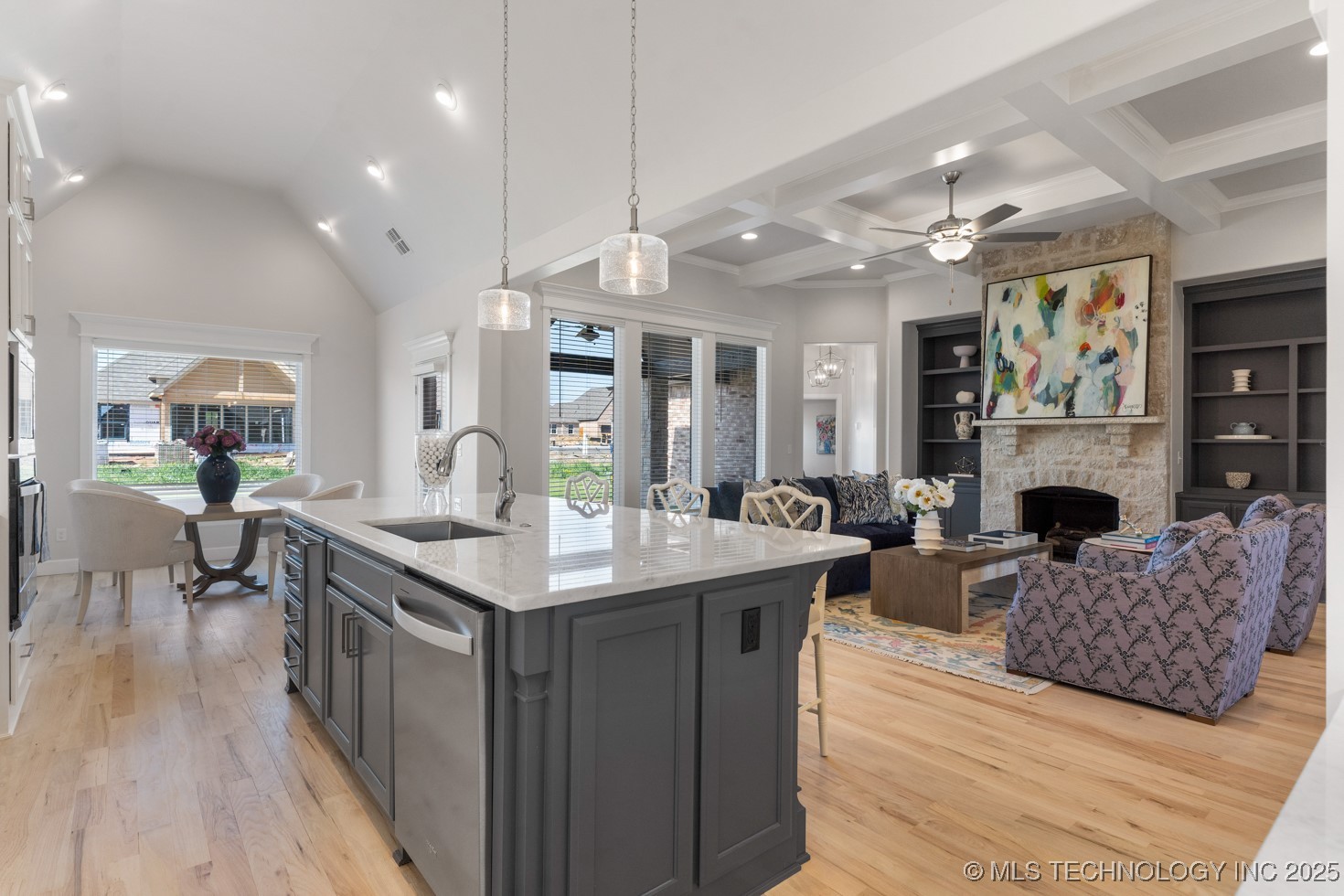 2833 E 142nd Street S Property Photo 18