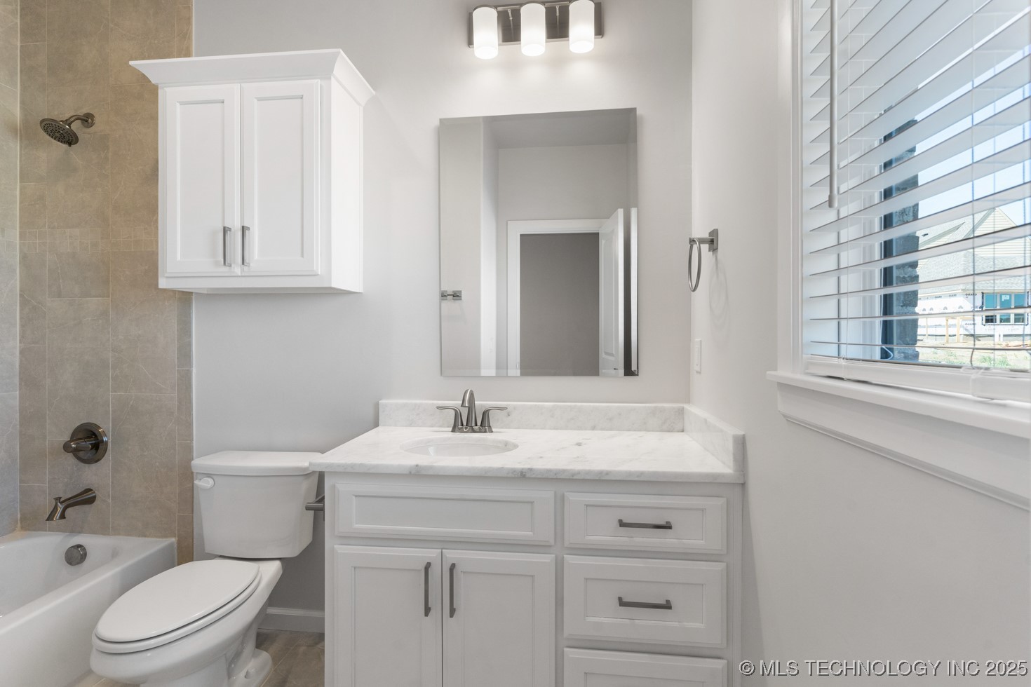 2833 E 142nd Street S Property Photo 36