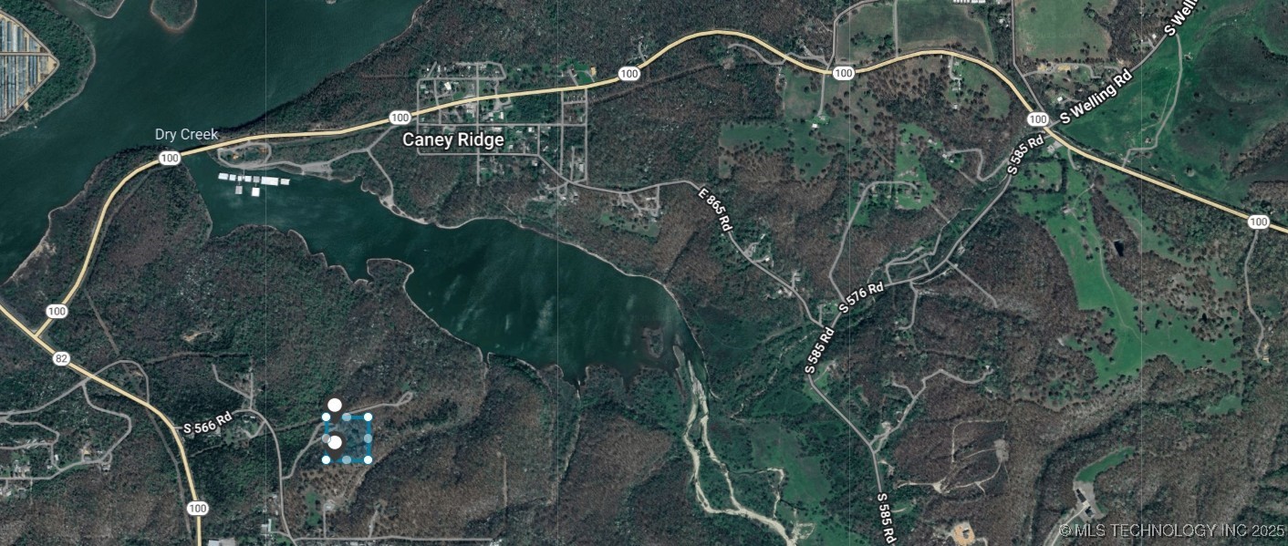 23524 E 873 Road Property Photo 5