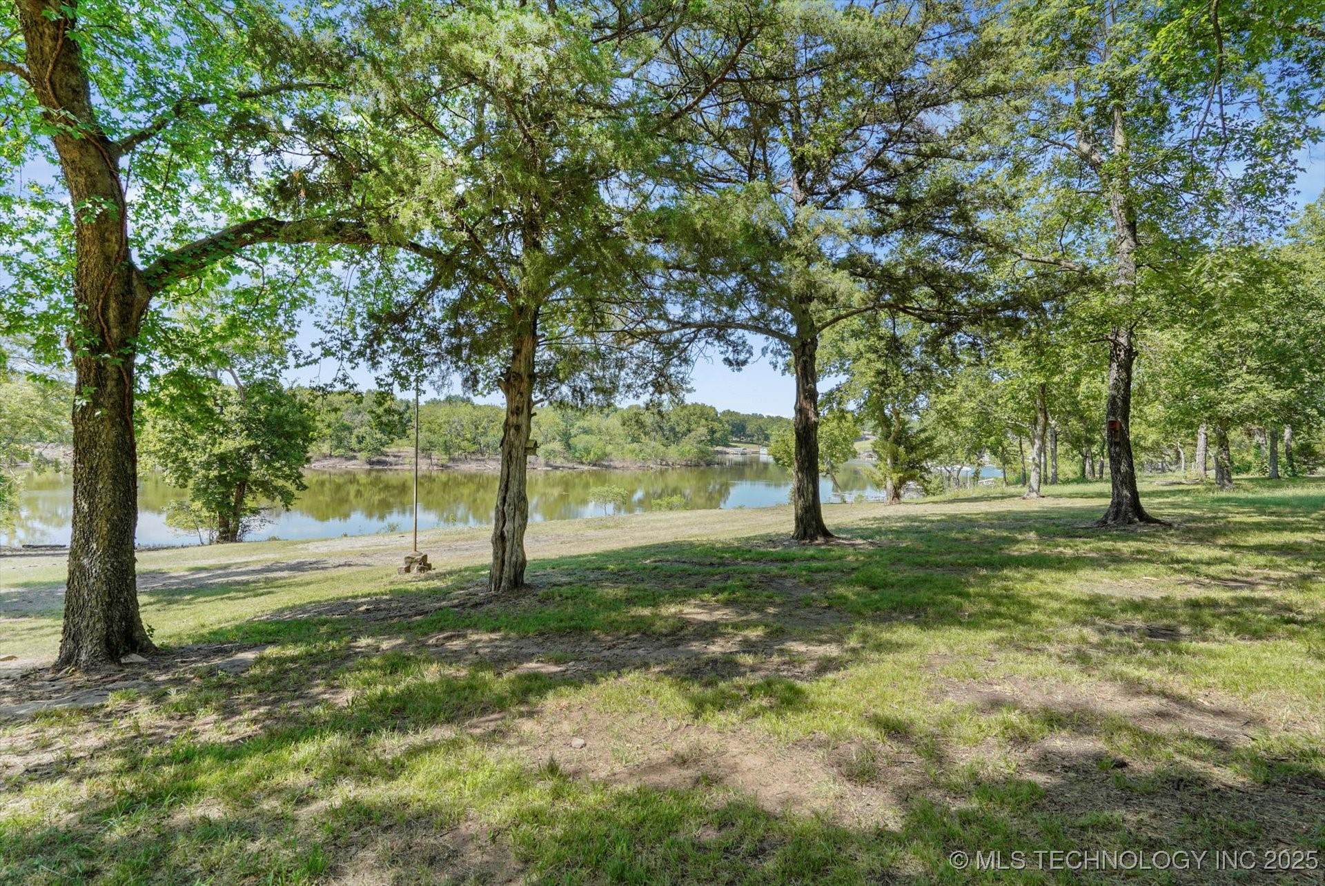 5055 E 425 Road Property Photo 4