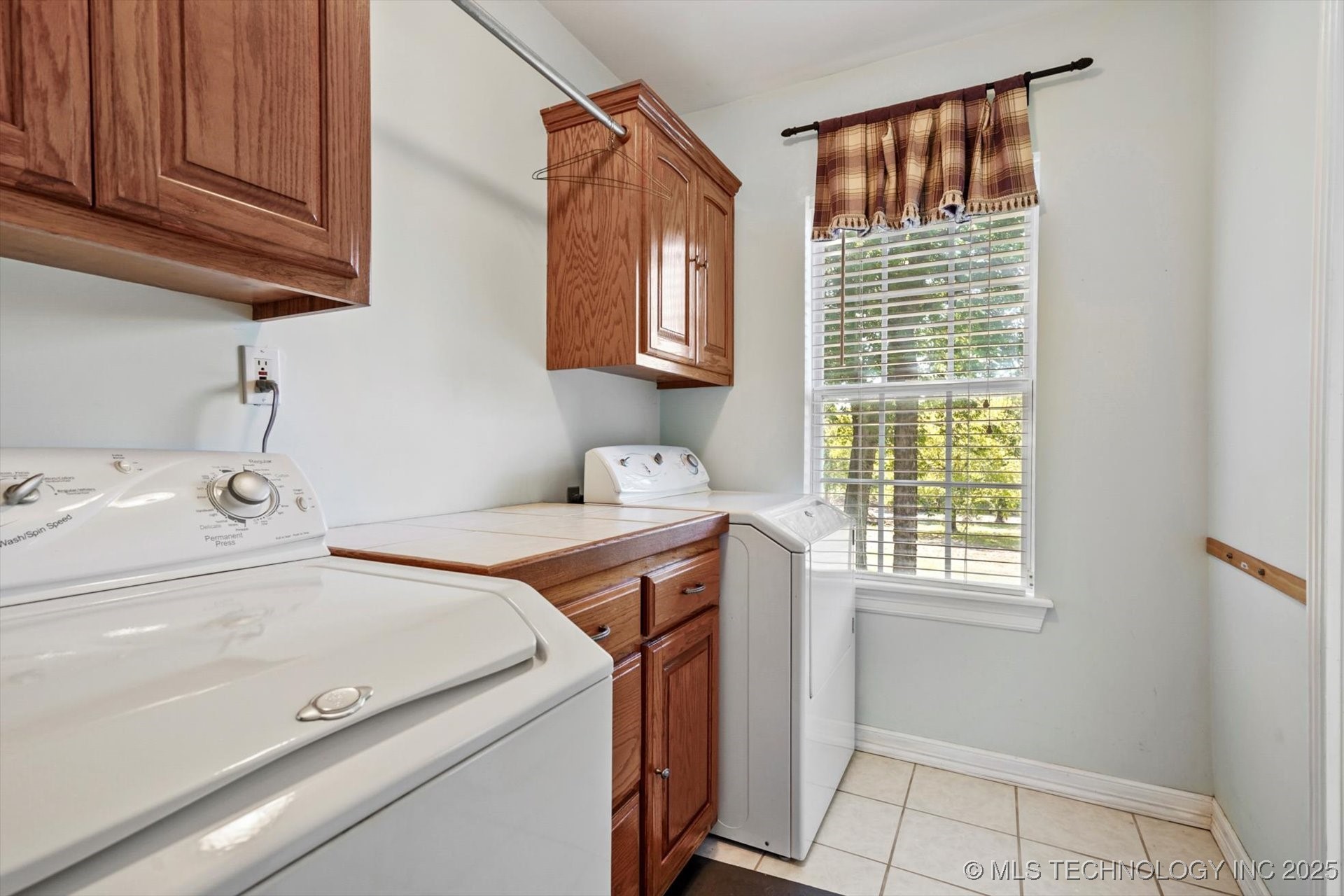 5055 E 425 Road Property Photo 24