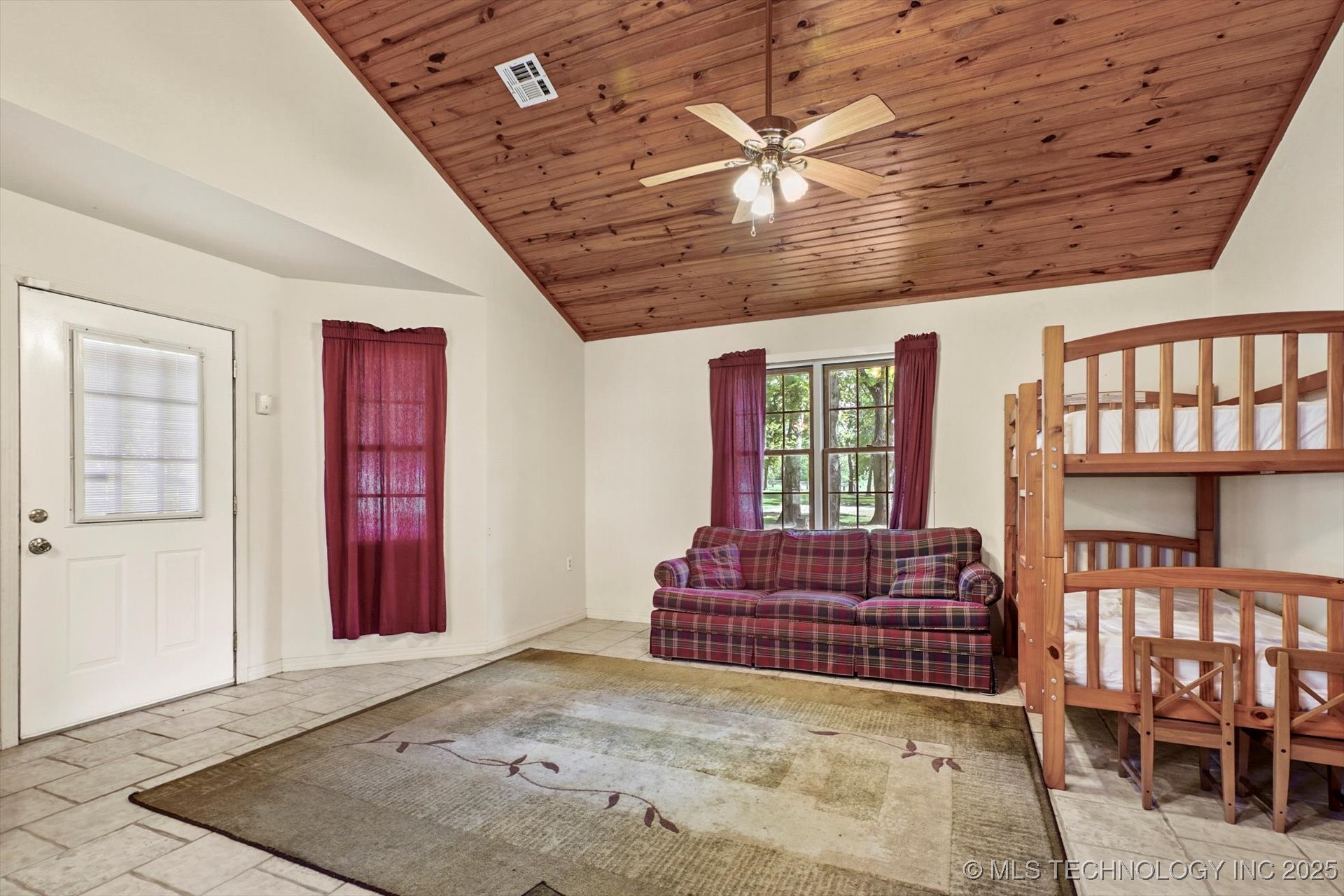 5055 E 425 Road Property Photo 33