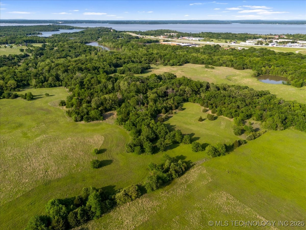 037 Highway 9 Property Photo 13