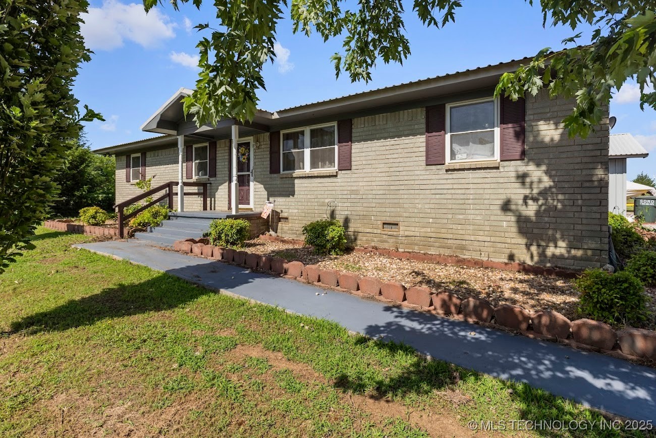 8841 Brock Property Photo 1