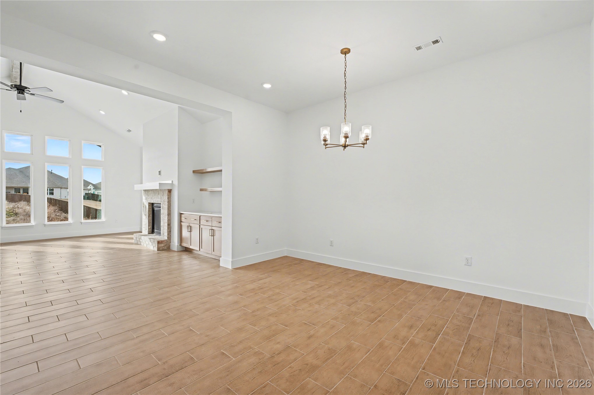 2104 E 128th Place S Property Photo 4