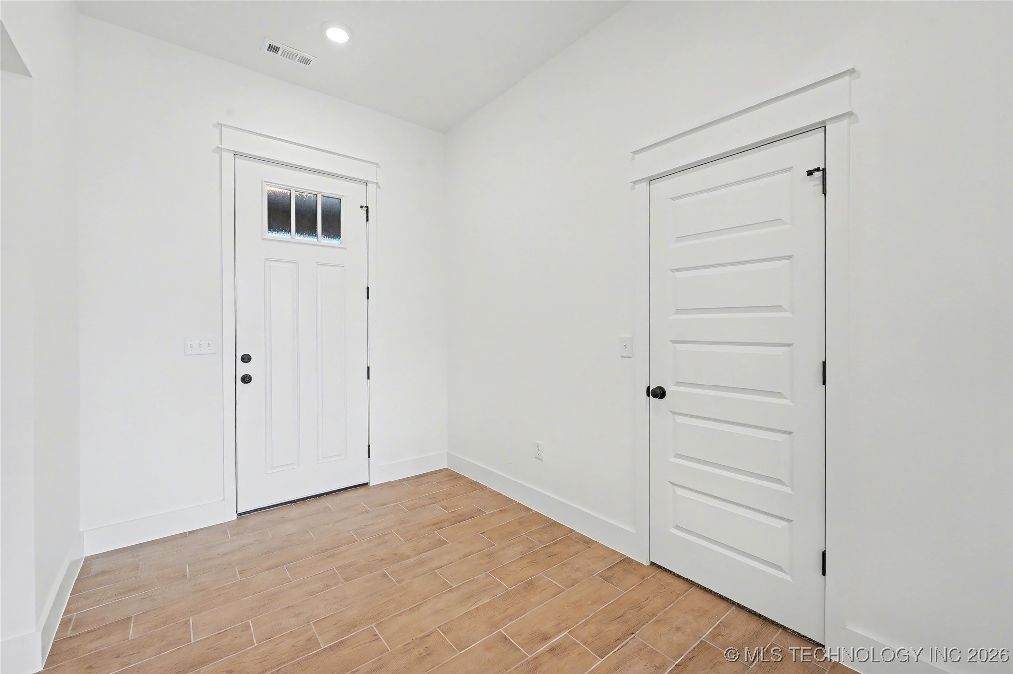 2104 E 128th Place S Property Photo 5