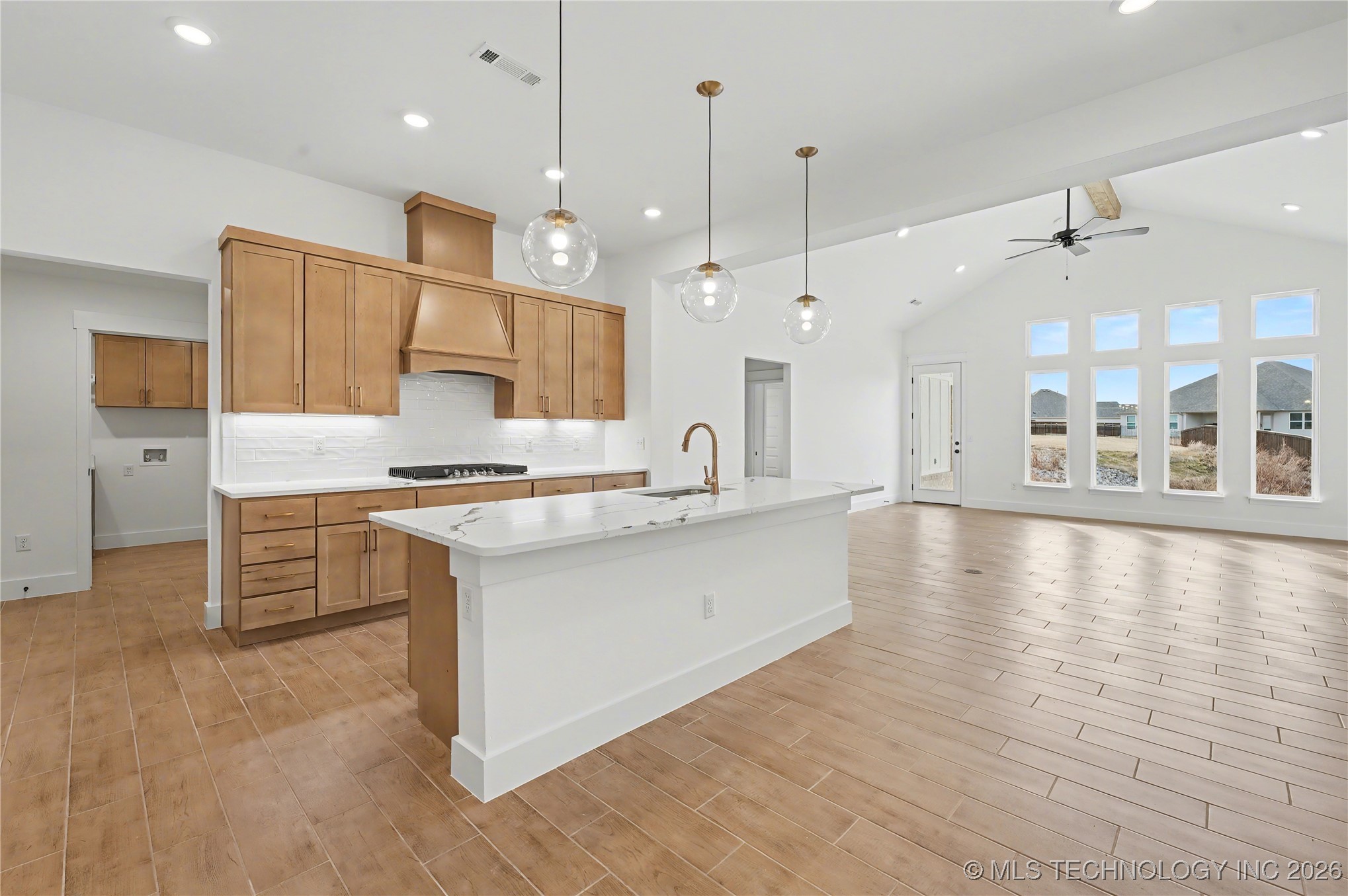 2104 E 128th Place S Property Photo 7